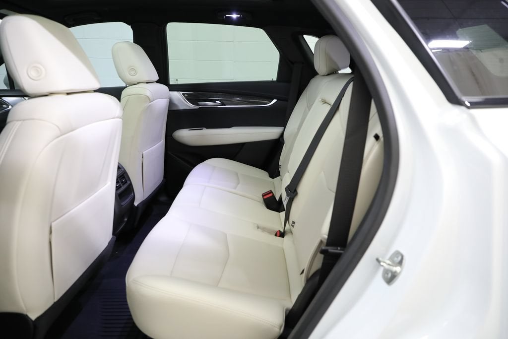 2025 Cadillac XT5 Sport