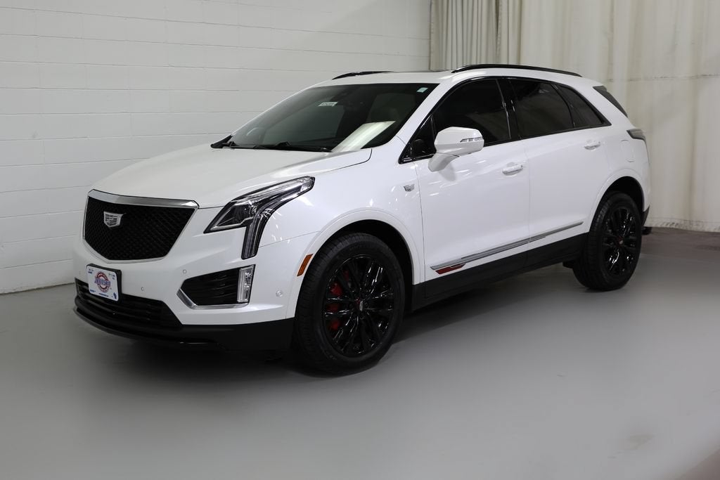 2025 Cadillac XT5 Sport
