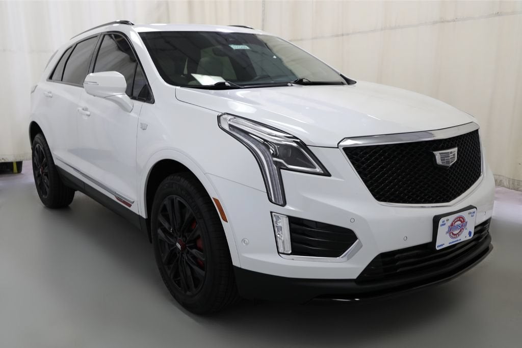 2025 Cadillac XT5 Sport