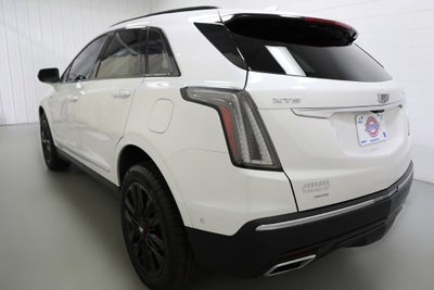 2025 Cadillac XT5 Sport