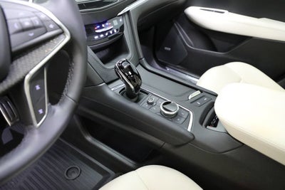 2025 Cadillac XT5 Sport