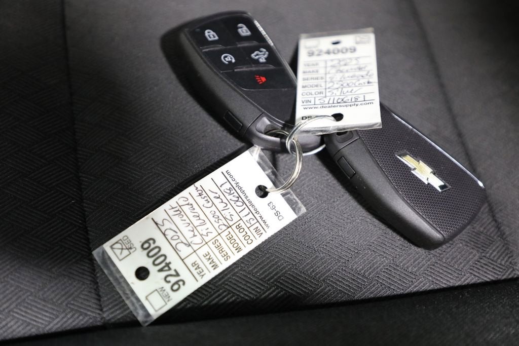 2025 Chevrolet Silverado 2500 HD Custom