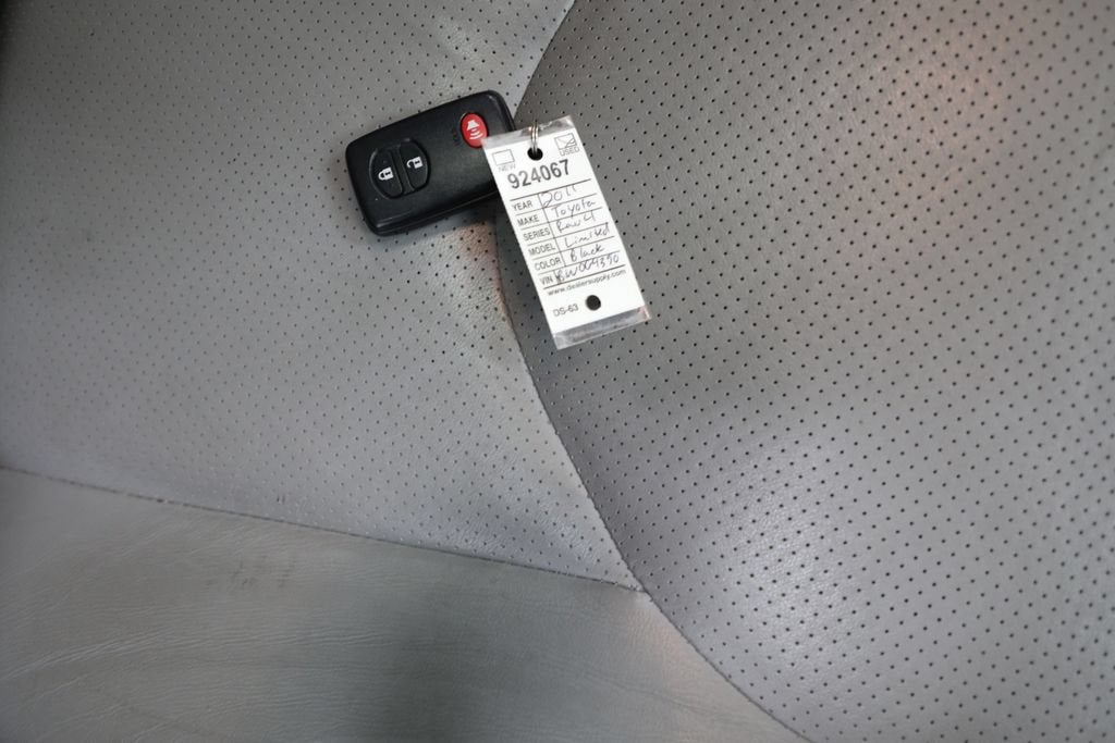 2011 Toyota RAV4 Limited V6