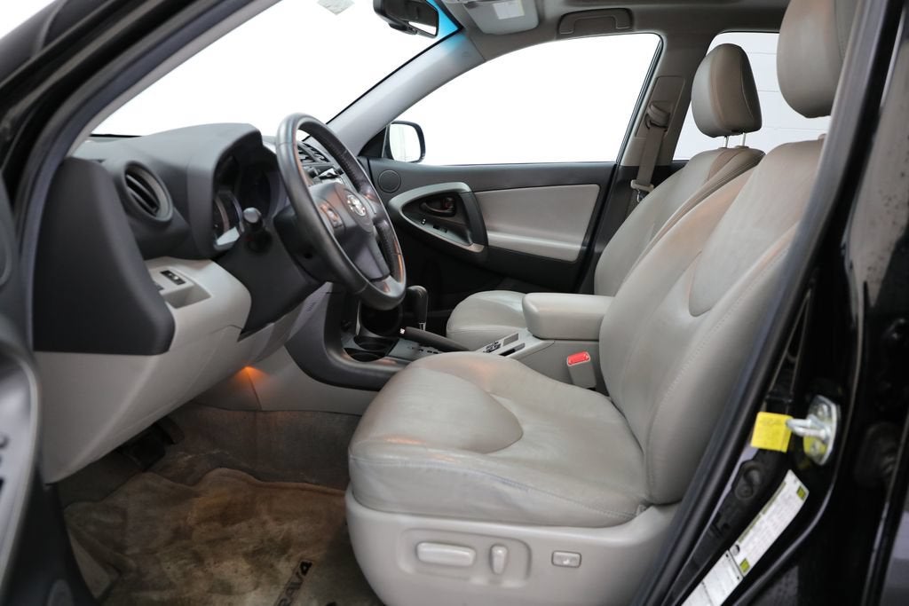2011 Toyota RAV4 Limited V6