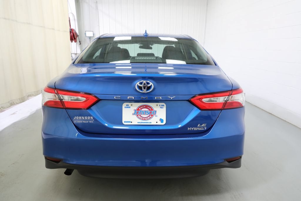 2020 Toyota Camry LE Hybrid