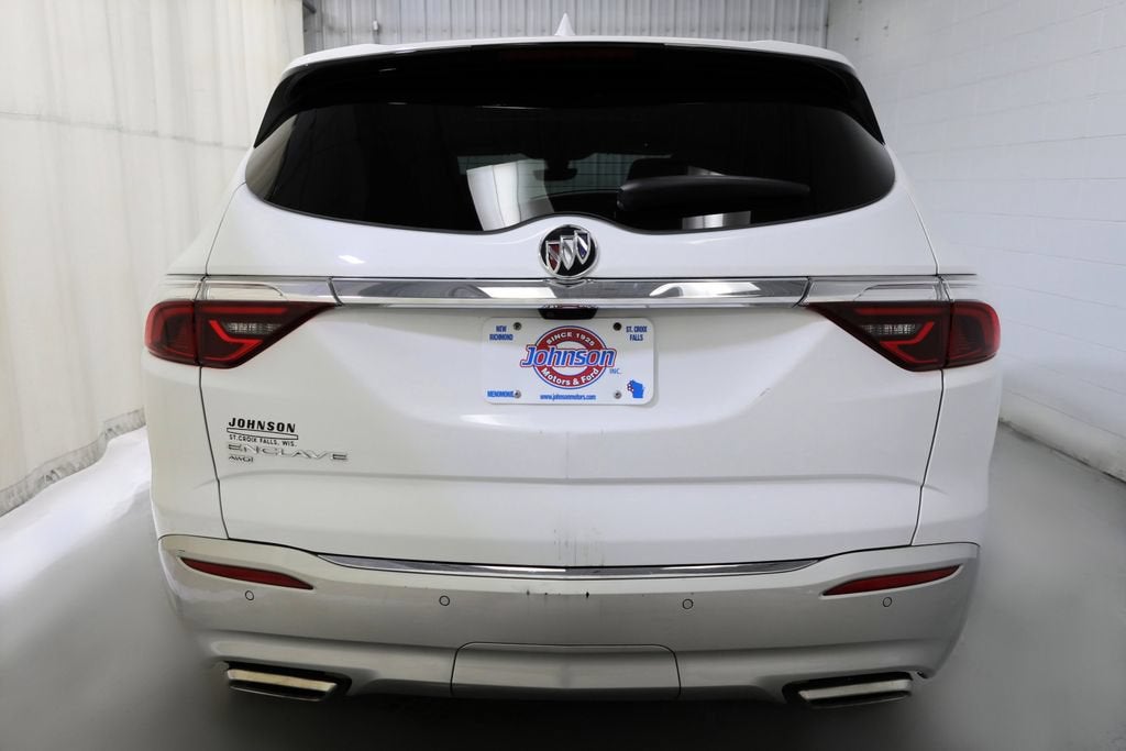 2022 Buick Enclave Essence