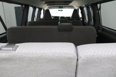 2018 Chevrolet Express Passenger 3500 LT