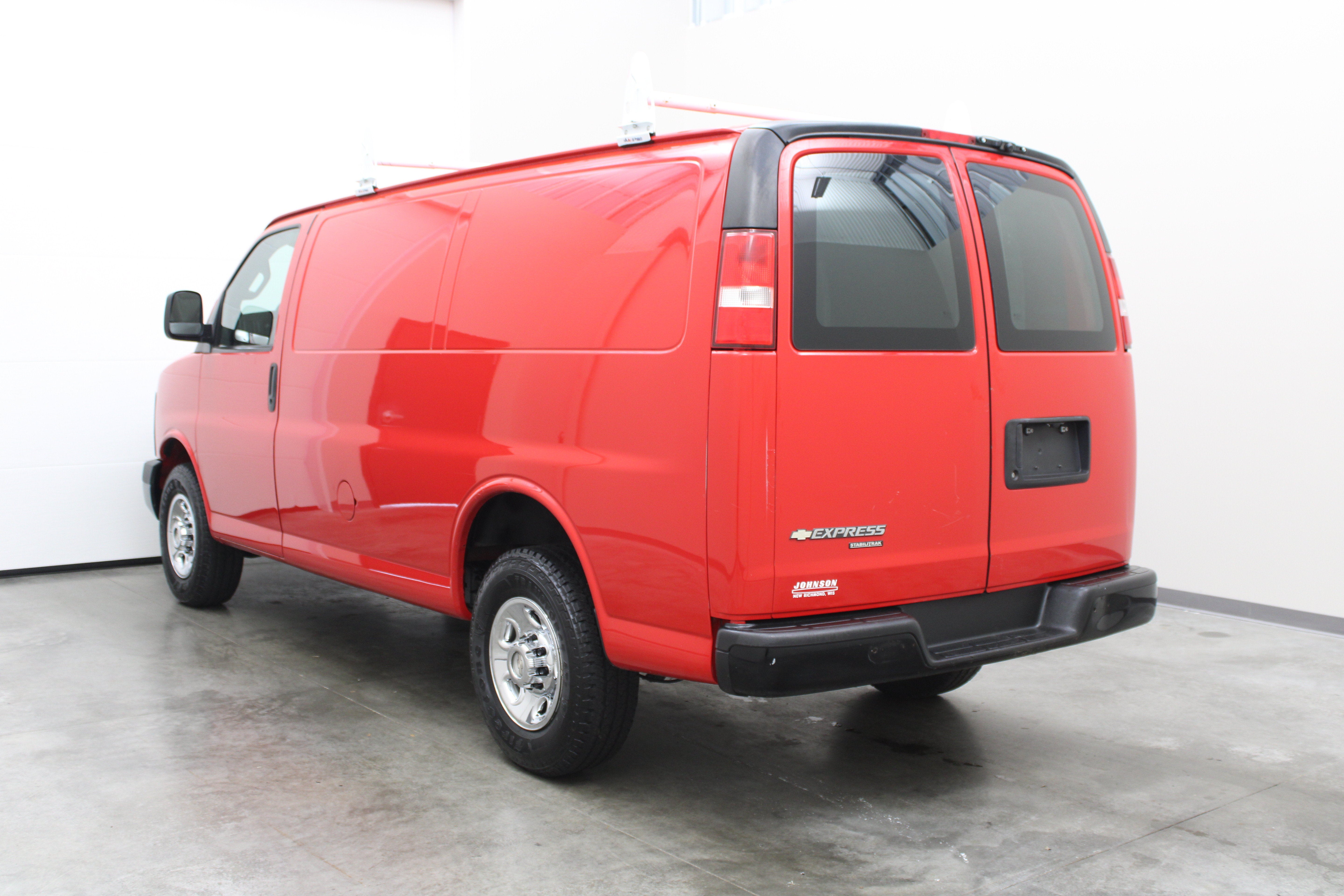 2016 Chevrolet Express Cargo Van RWD 3500 135"