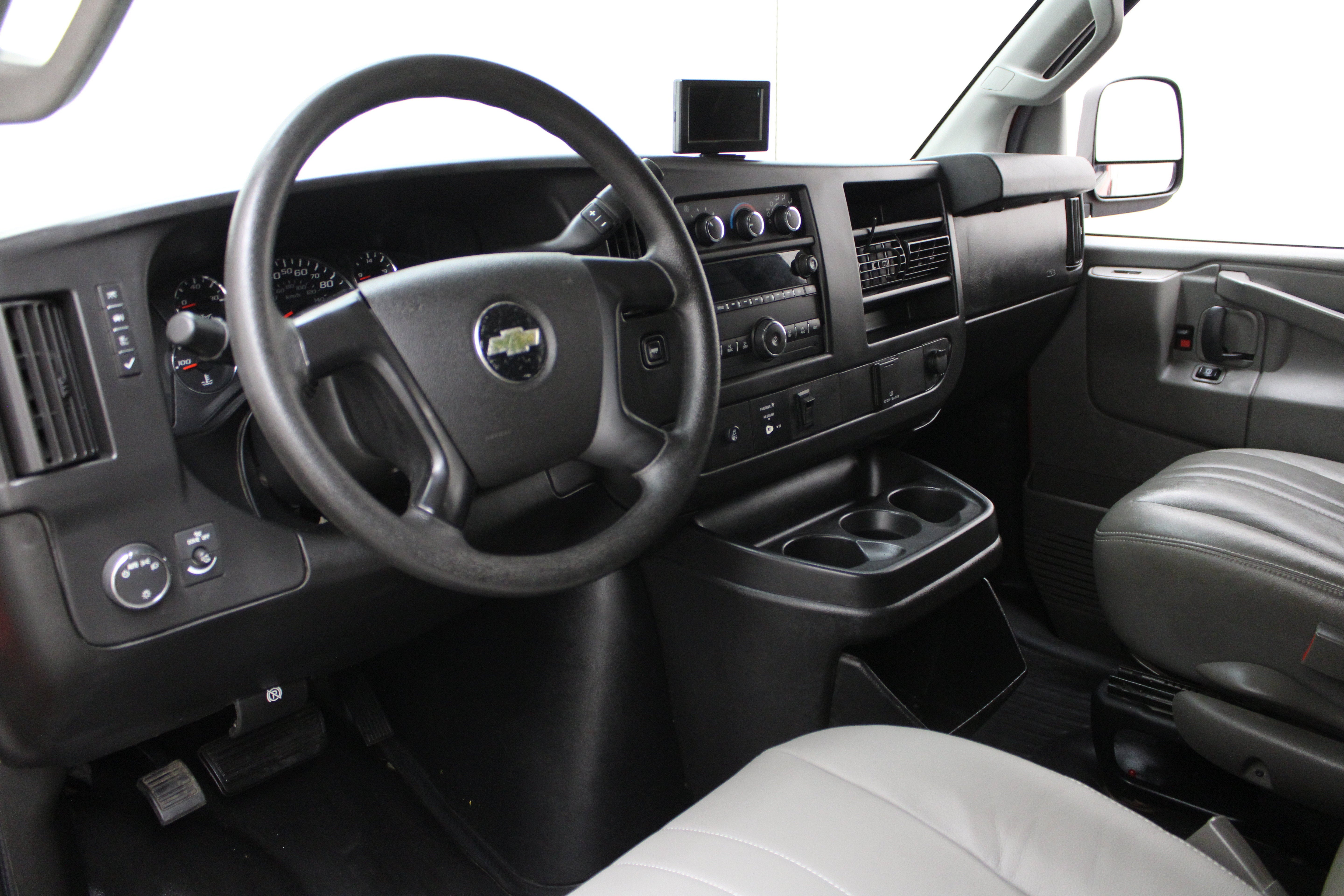 2016 Chevrolet Express Cargo Van RWD 3500 135"