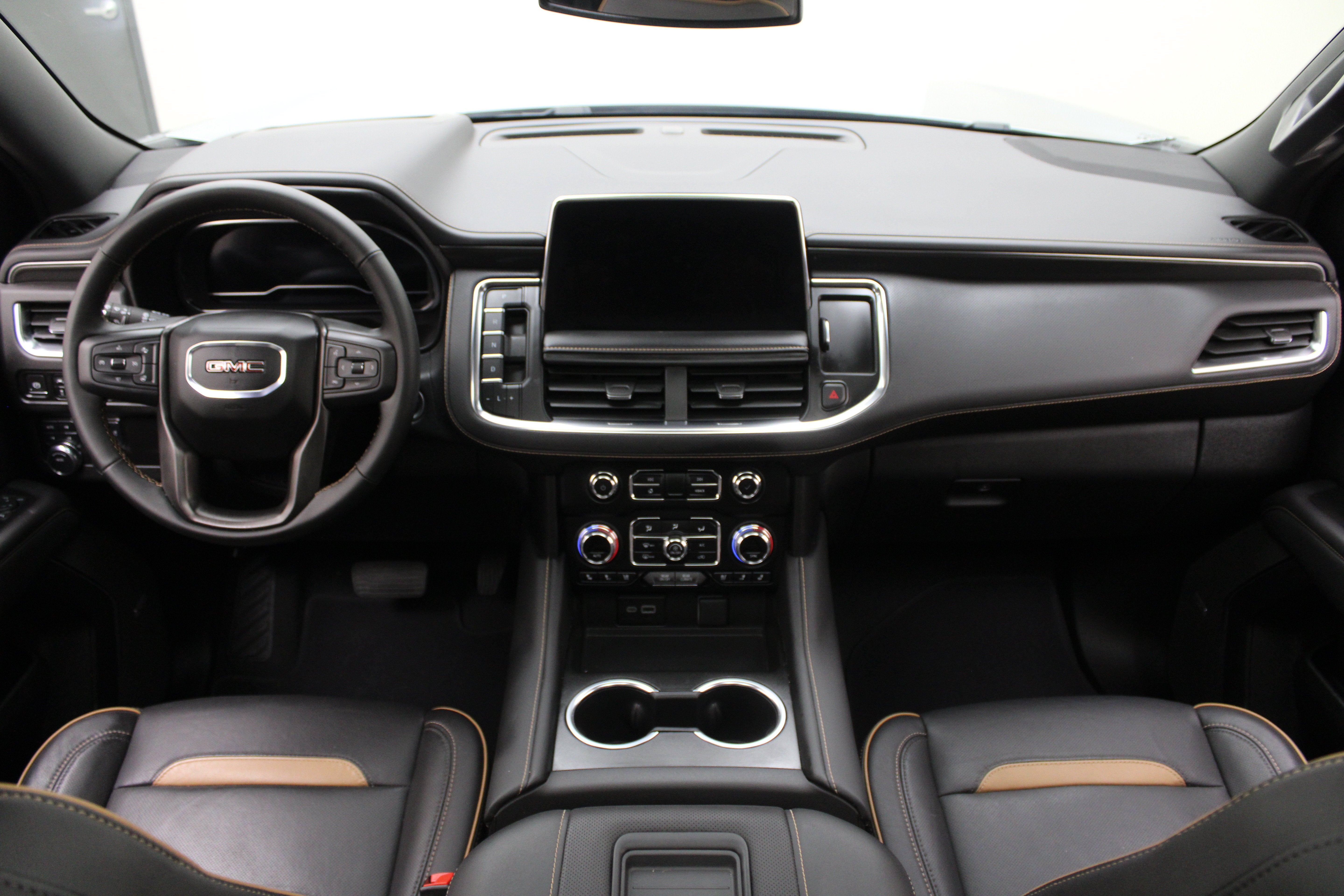 2024 GMC Yukon XL AT4