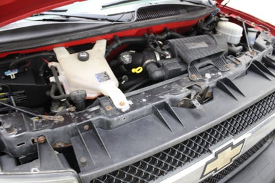 2011 Chevrolet Express Passenger 1500 1LT
