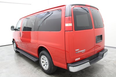 2011 Chevrolet Express Passenger 1500 1LT