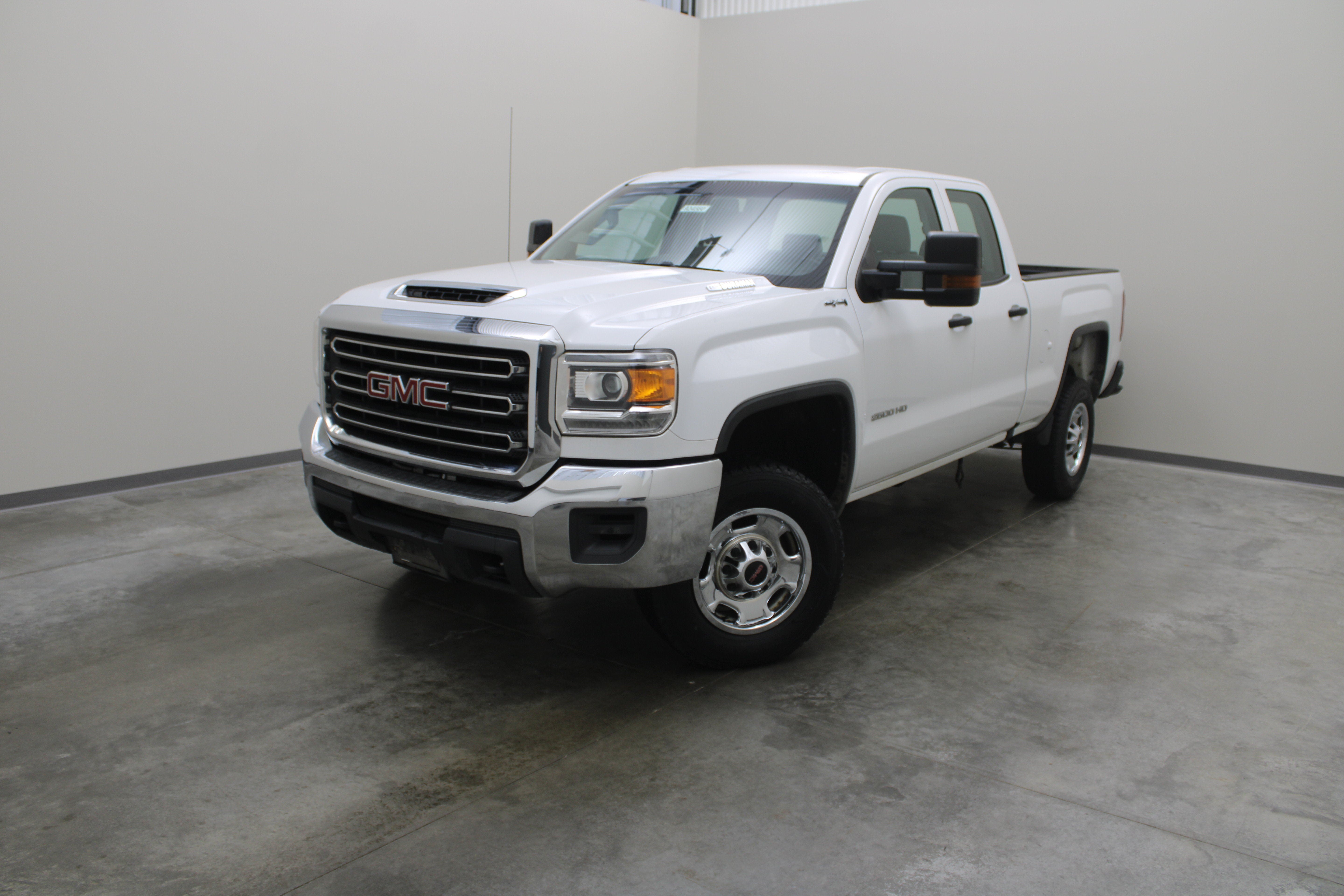 2017 GMC Sierra 2500HD 4WD Double Cab 144.2"