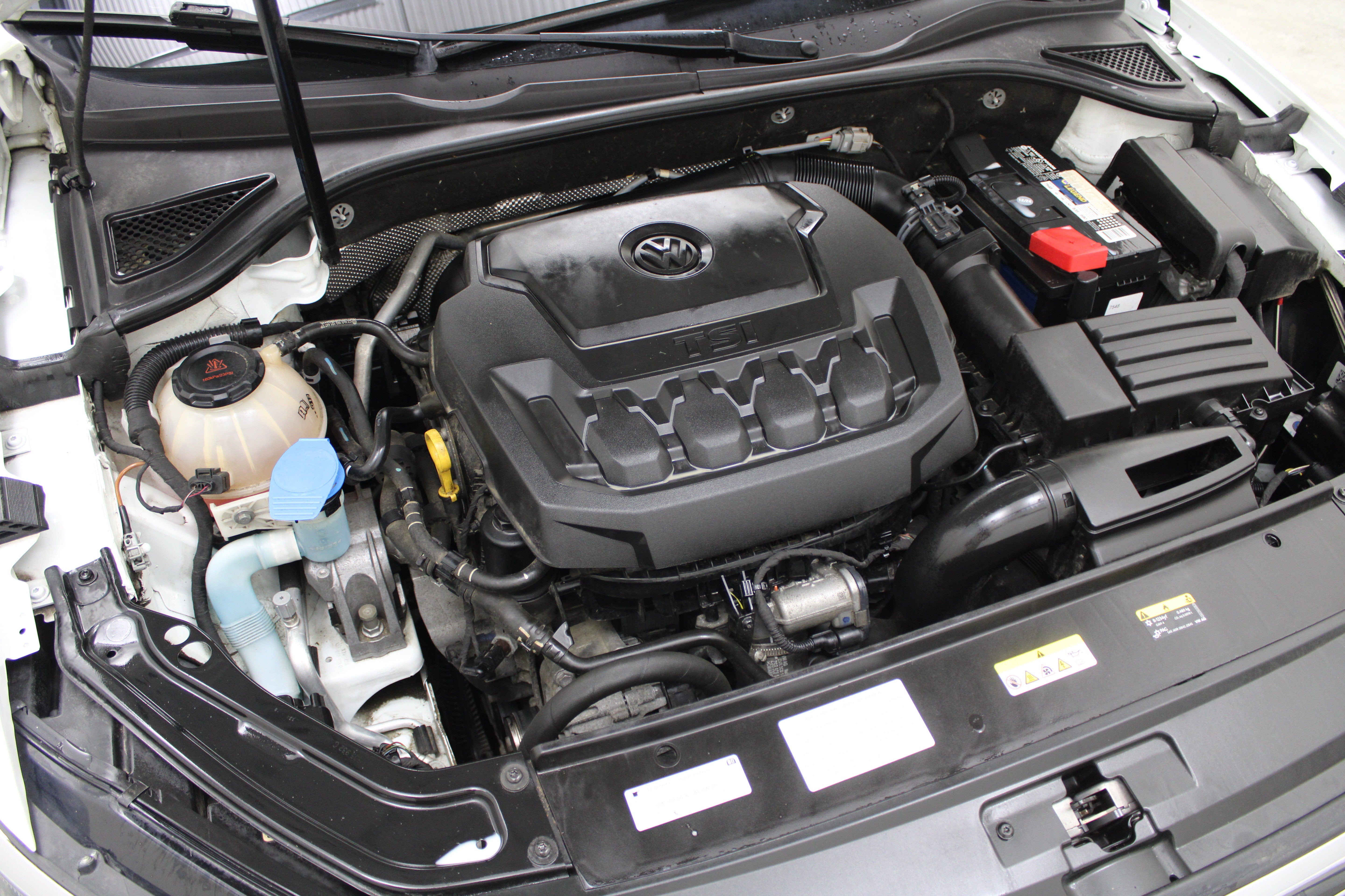 2018 Volkswagen Passat 2.0T SE