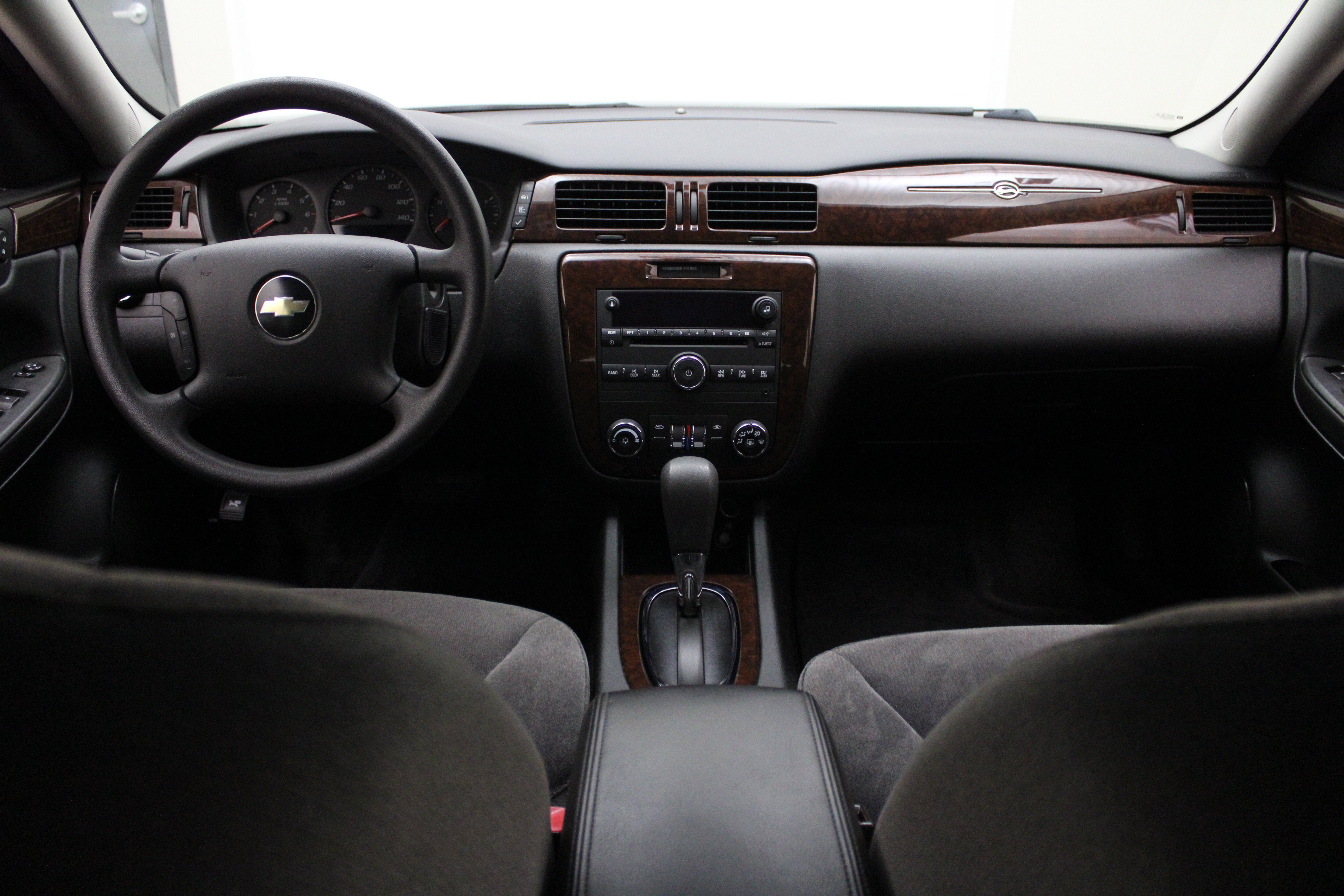 2010 Chevrolet Impala LS