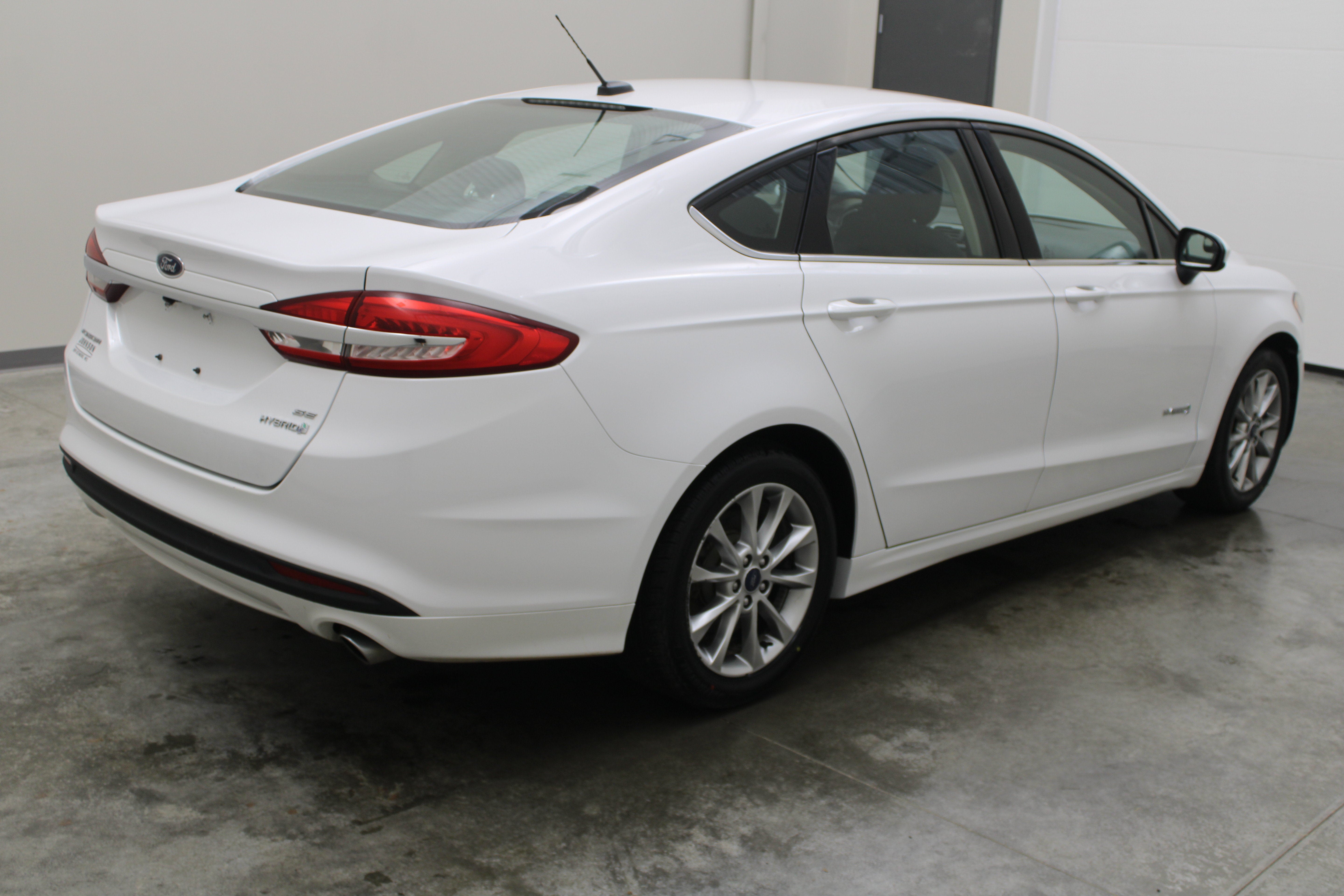 2017 Ford Fusion Hybrid Hybrid SE