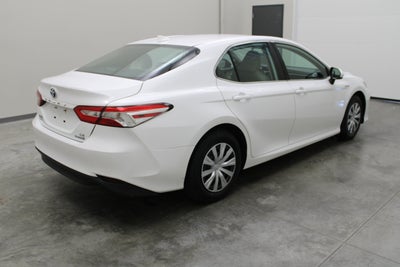 2019 Toyota Camry Hybrid LE