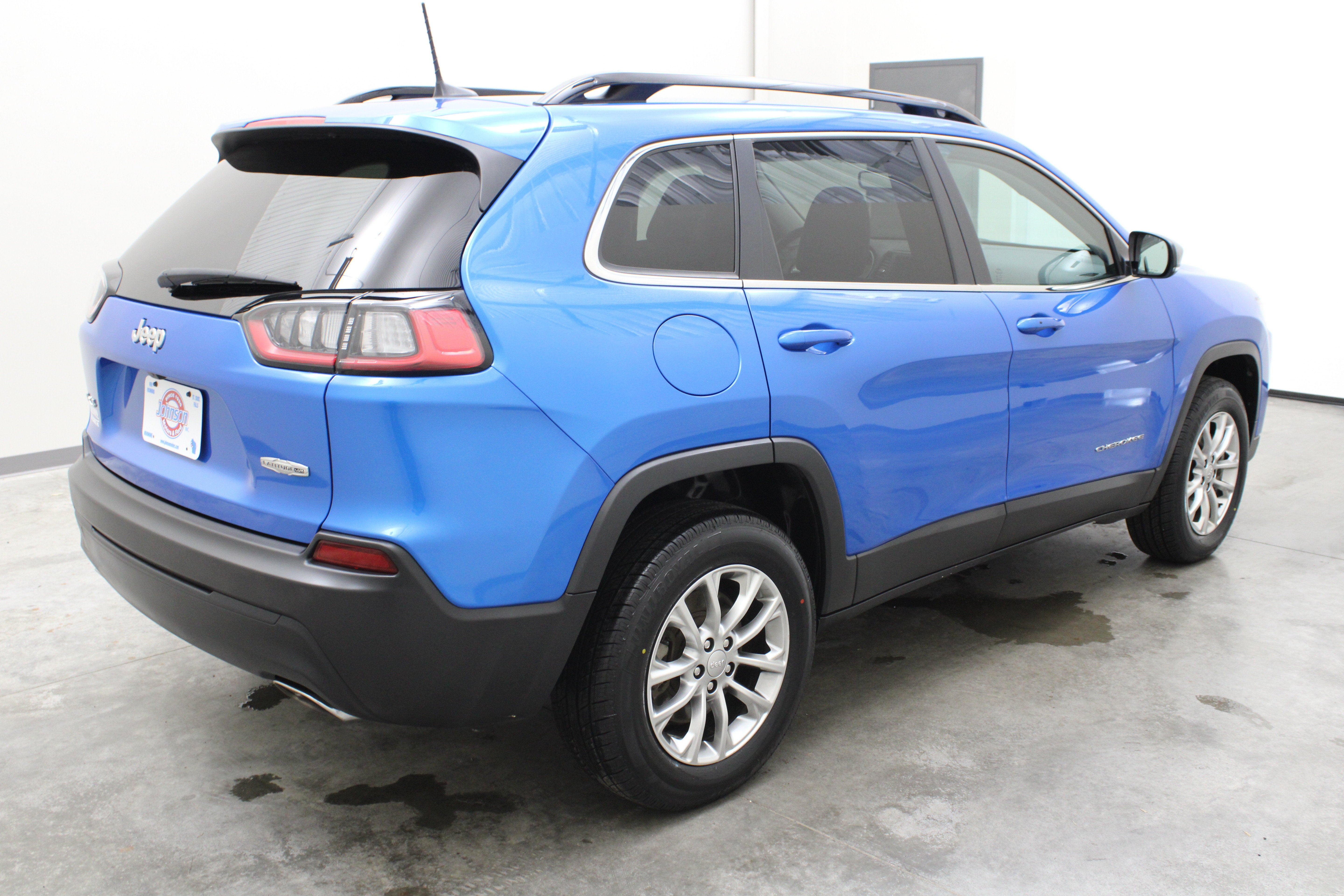 2022 Jeep Cherokee Latitude Lux