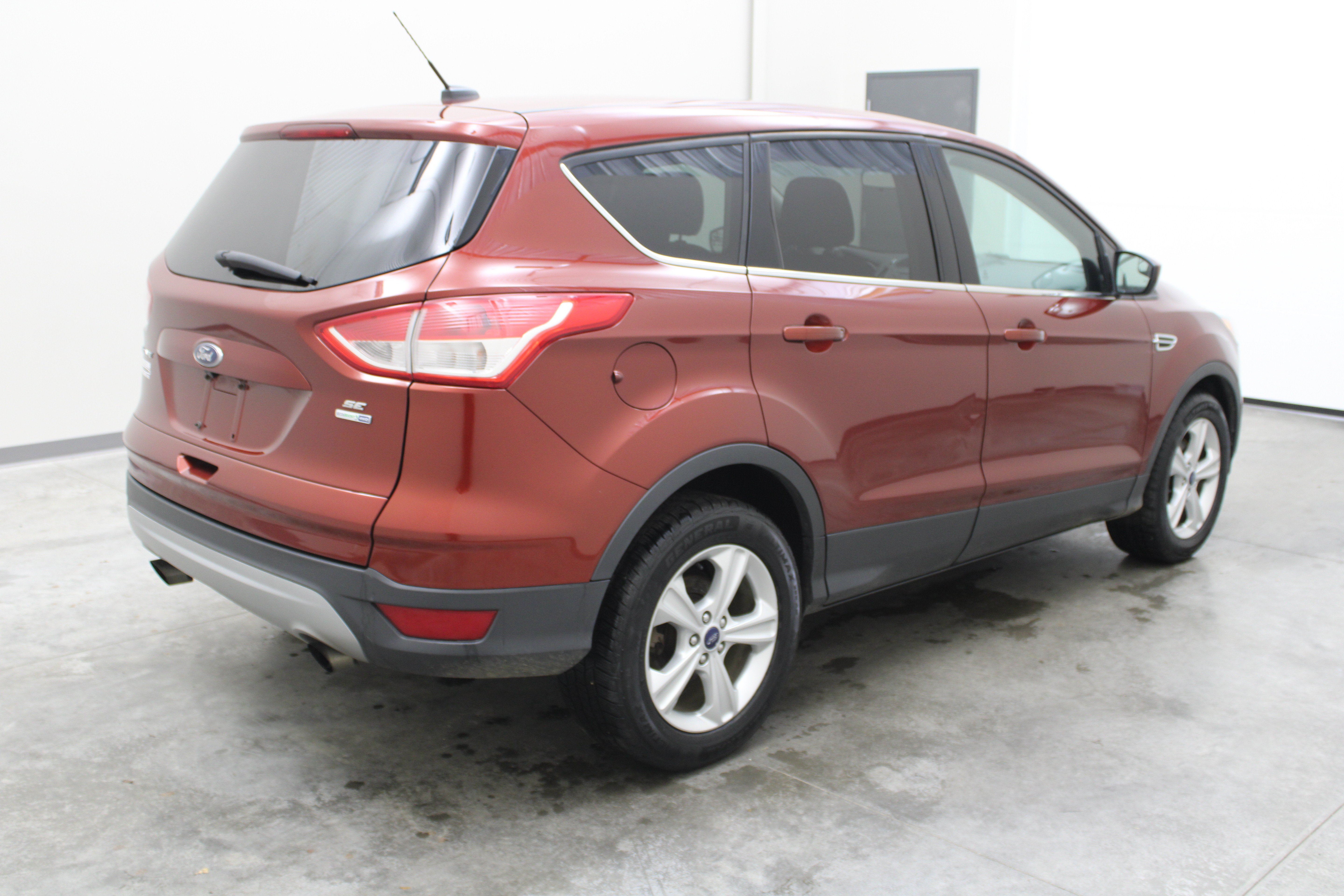 2016 Ford Escape SE