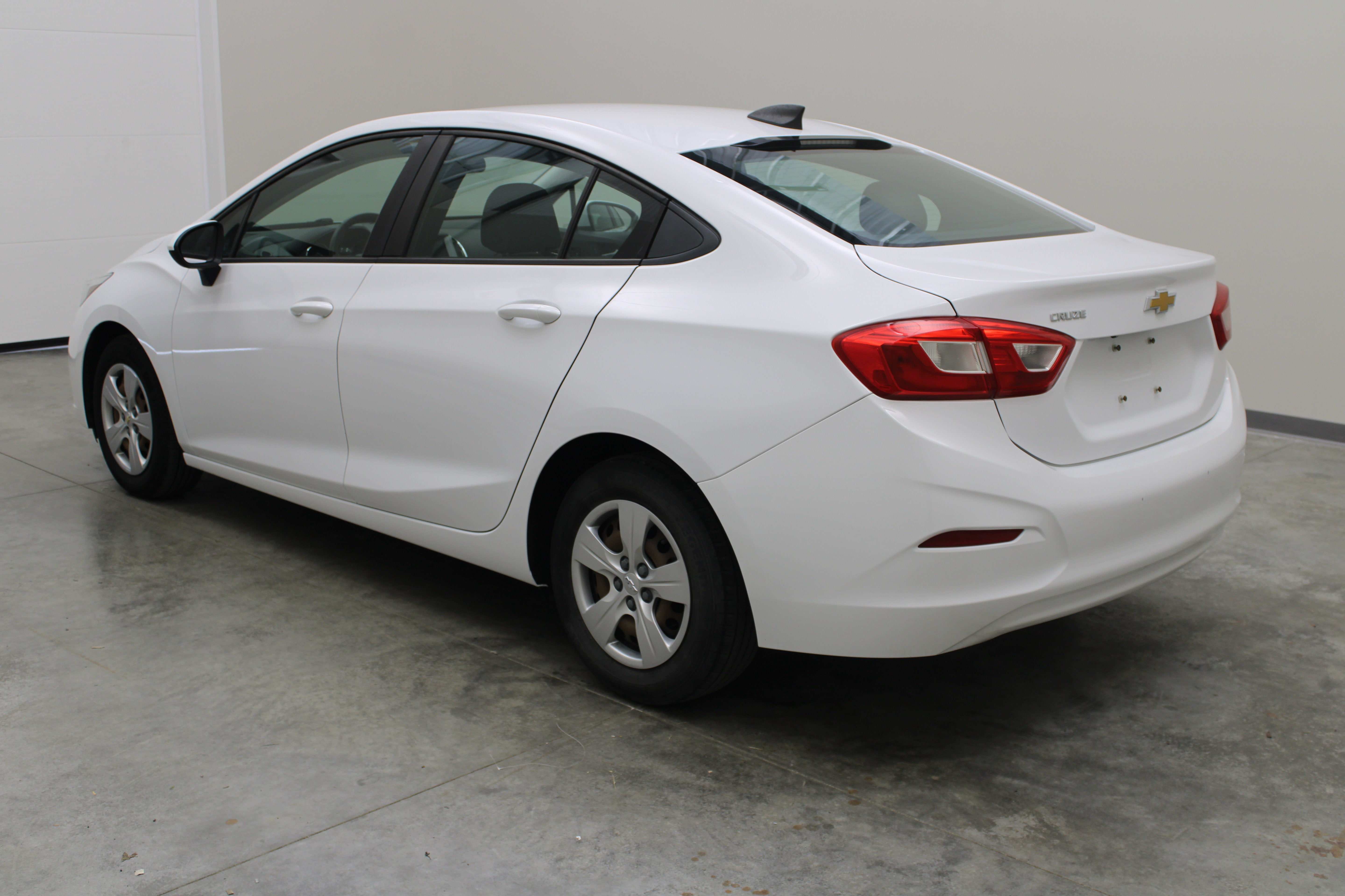 2017 Chevrolet Cruze LS