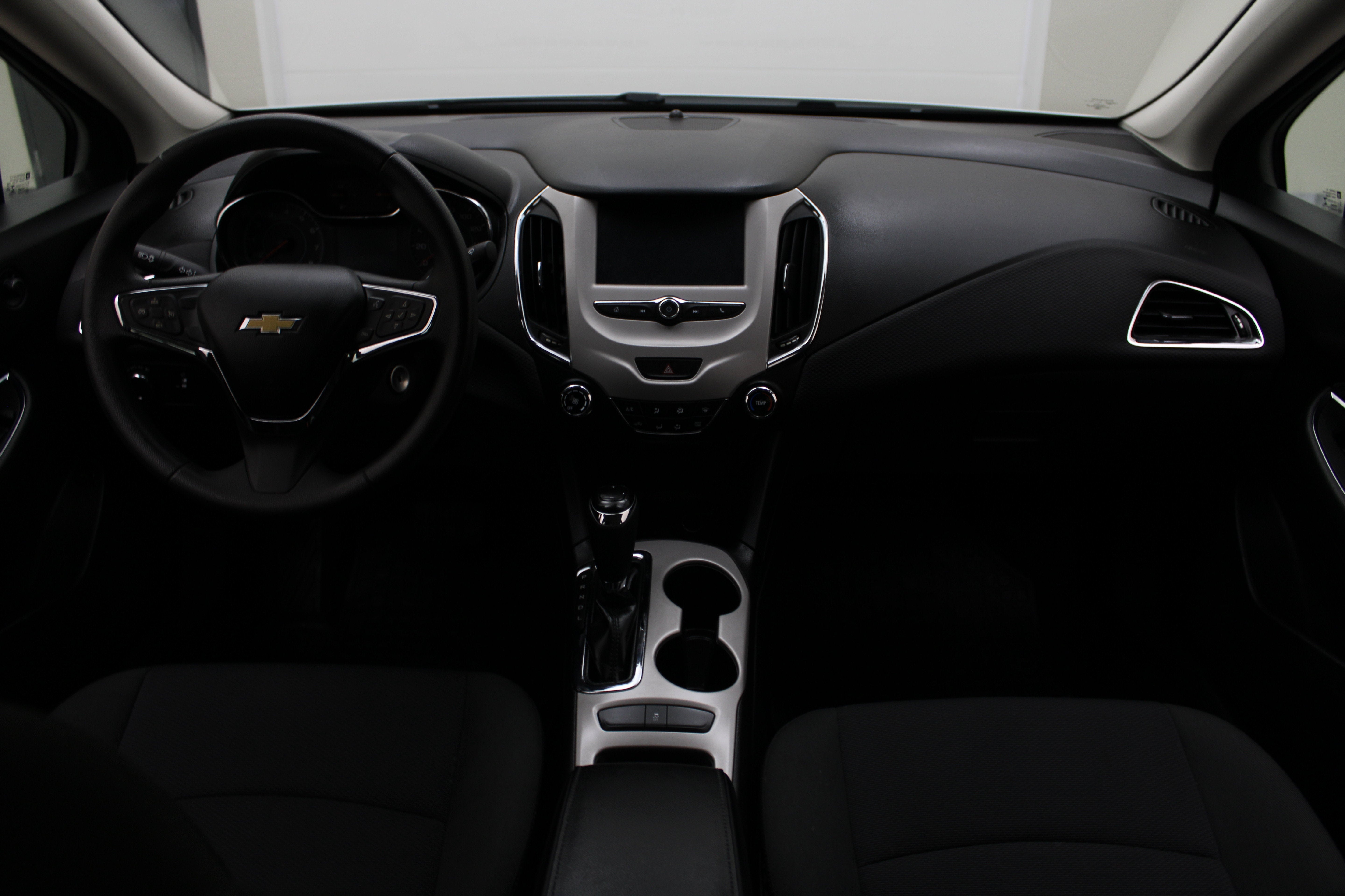 2017 Chevrolet Cruze LS