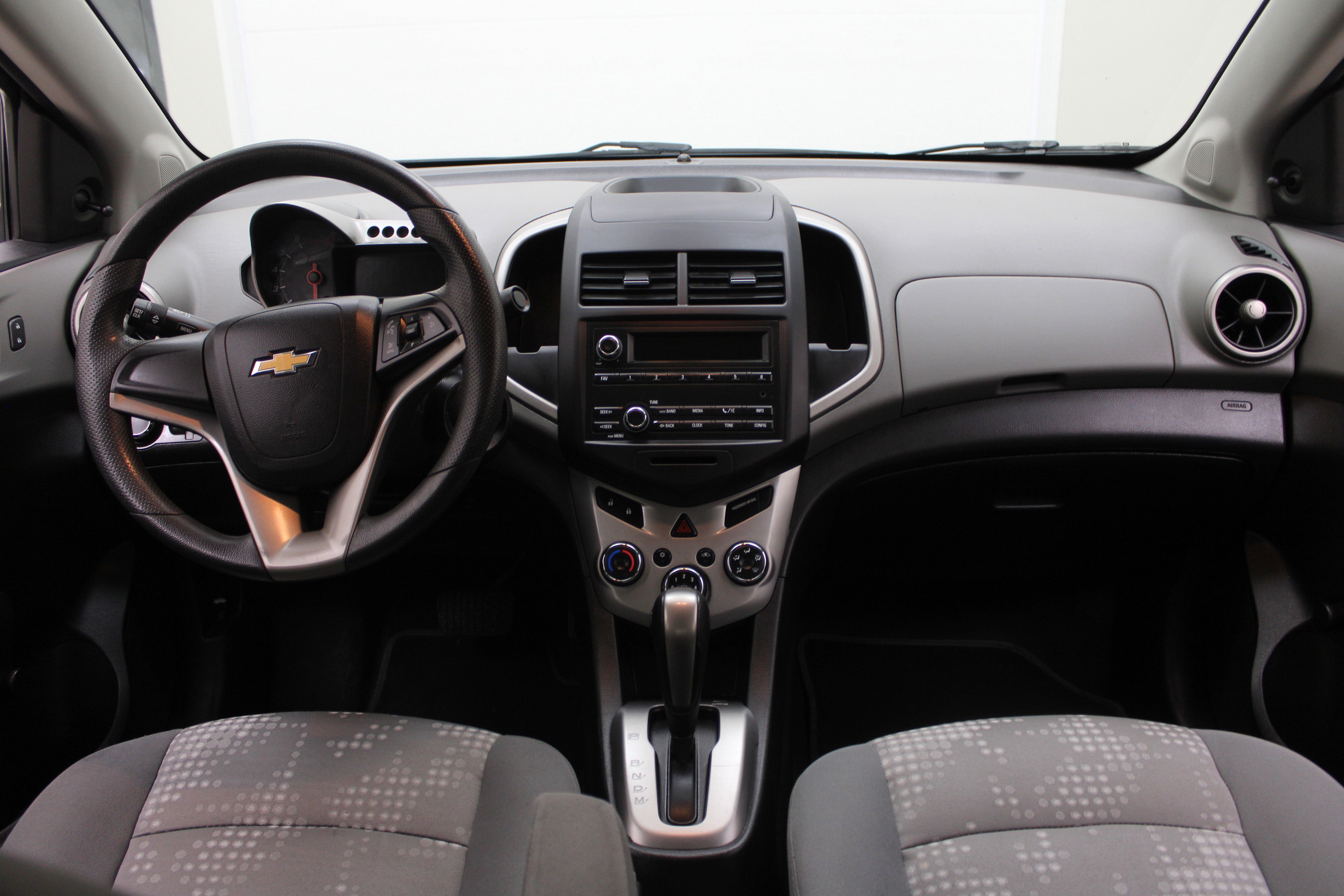 2015 Chevrolet Sonic LS