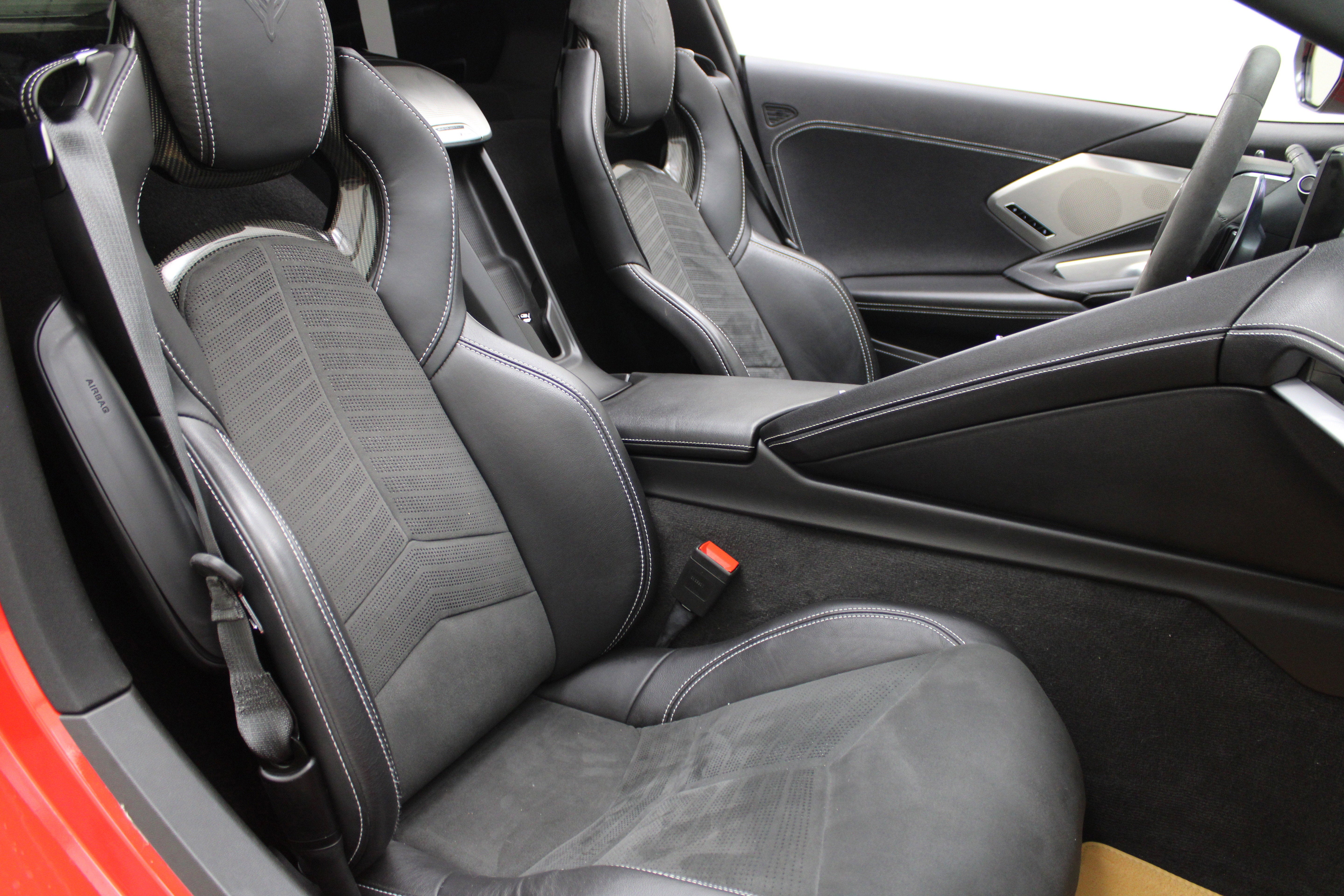 2023 Chevrolet Corvette 2LT