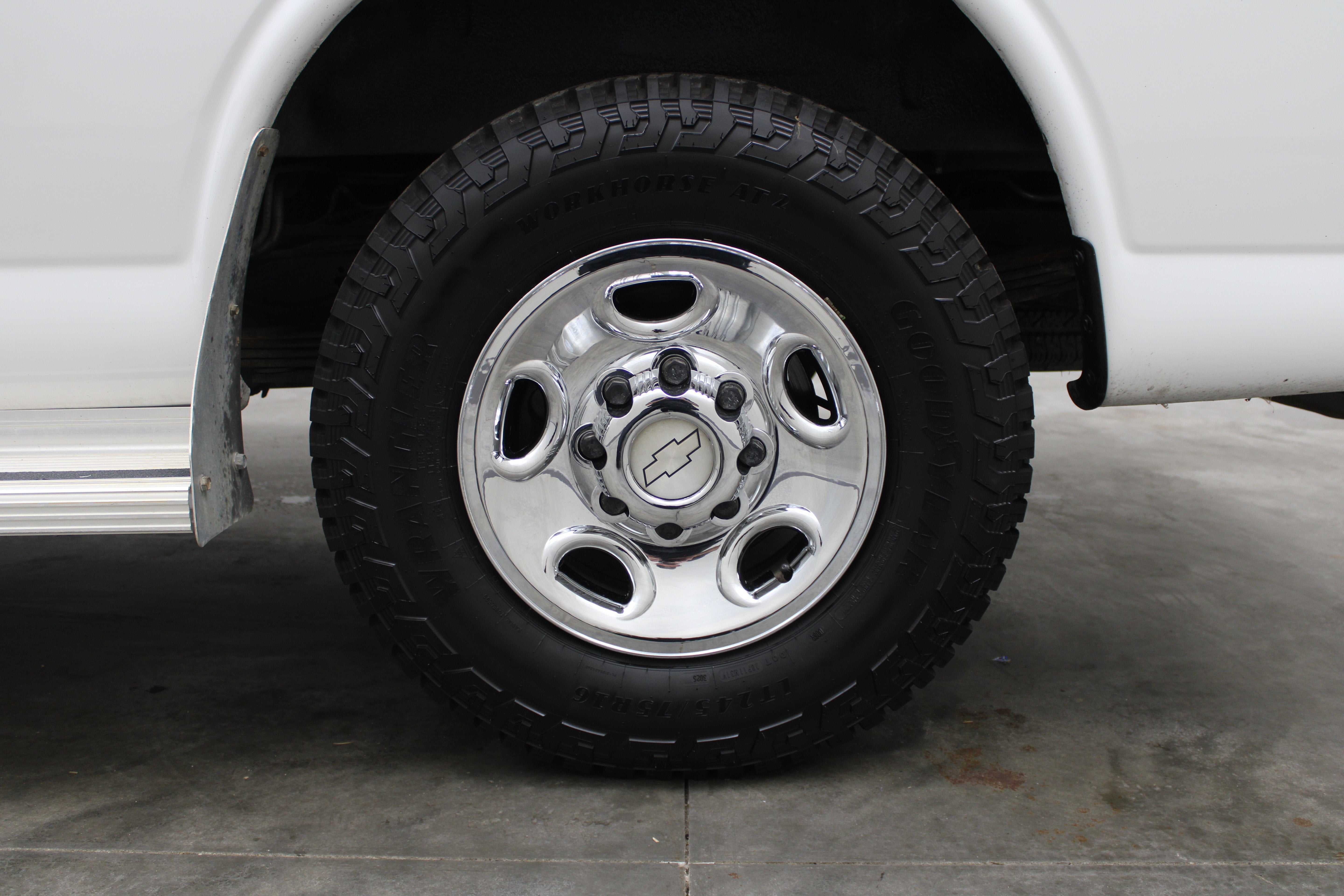 2018 Chevrolet Express Passenger LT