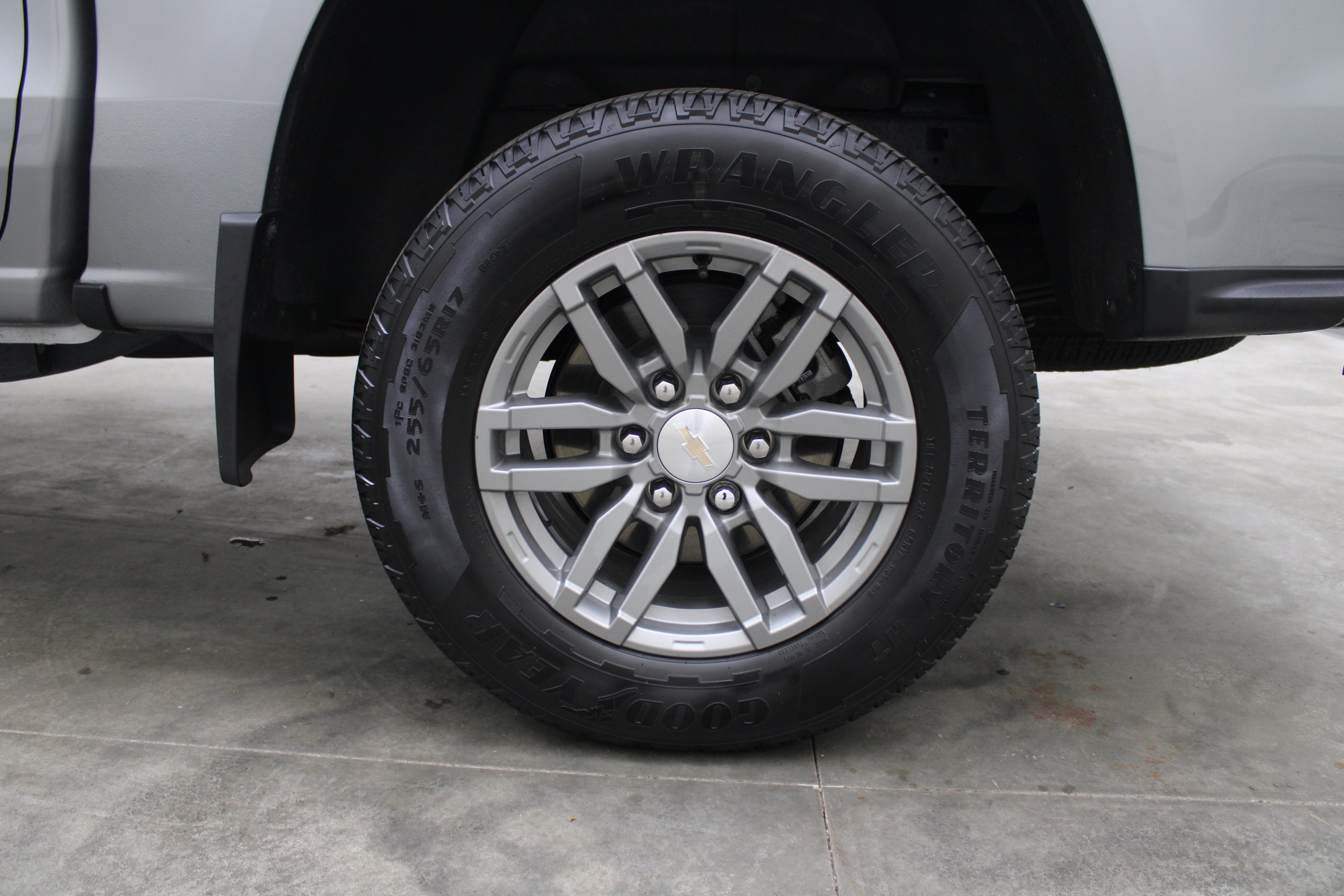 2023 Chevrolet Colorado 4WD LT