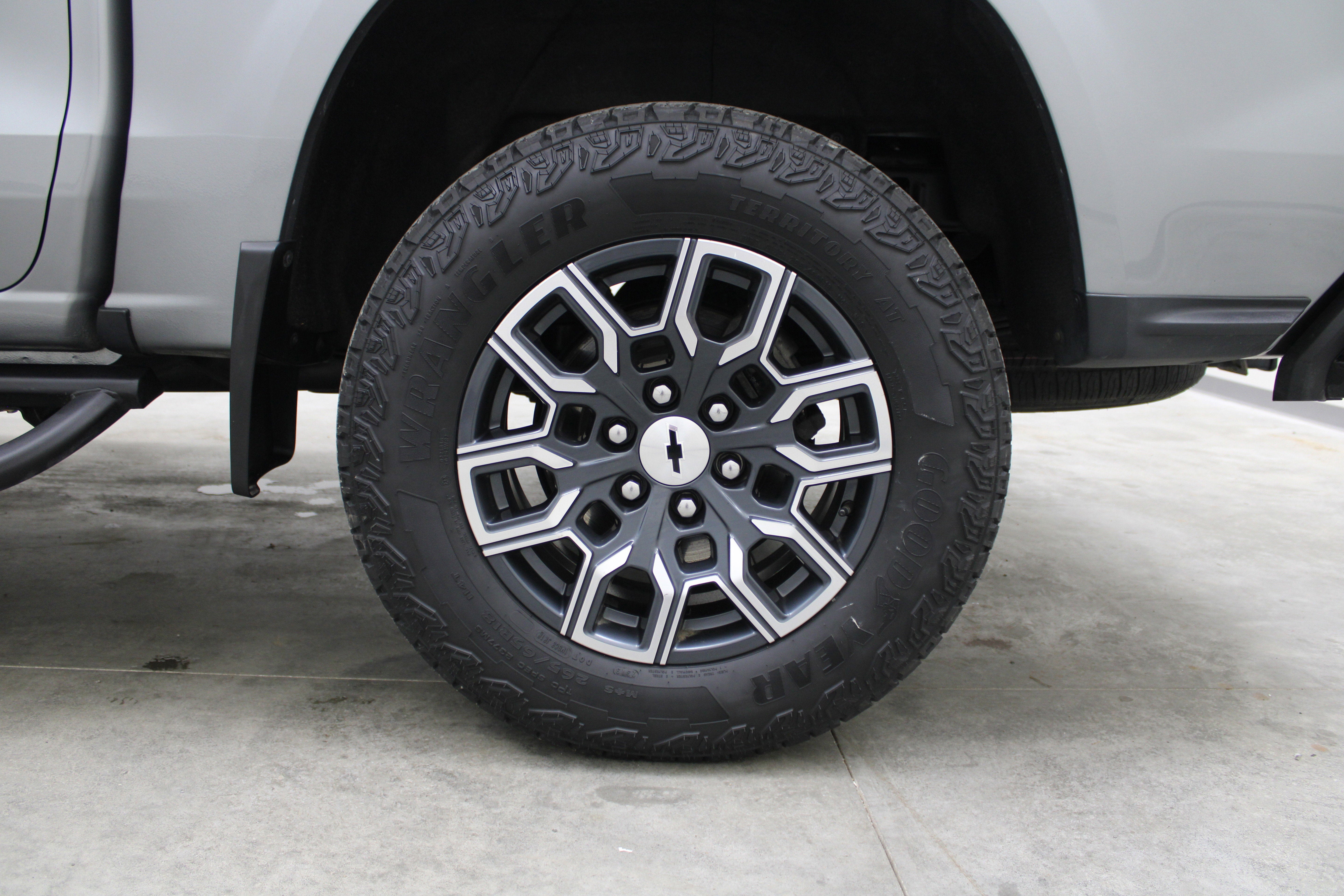 2023 Chevrolet Colorado 4WD Z71