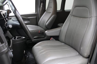 2020 GMC Savana Passenger LS