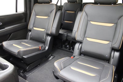 2023 GMC Yukon XL AT4