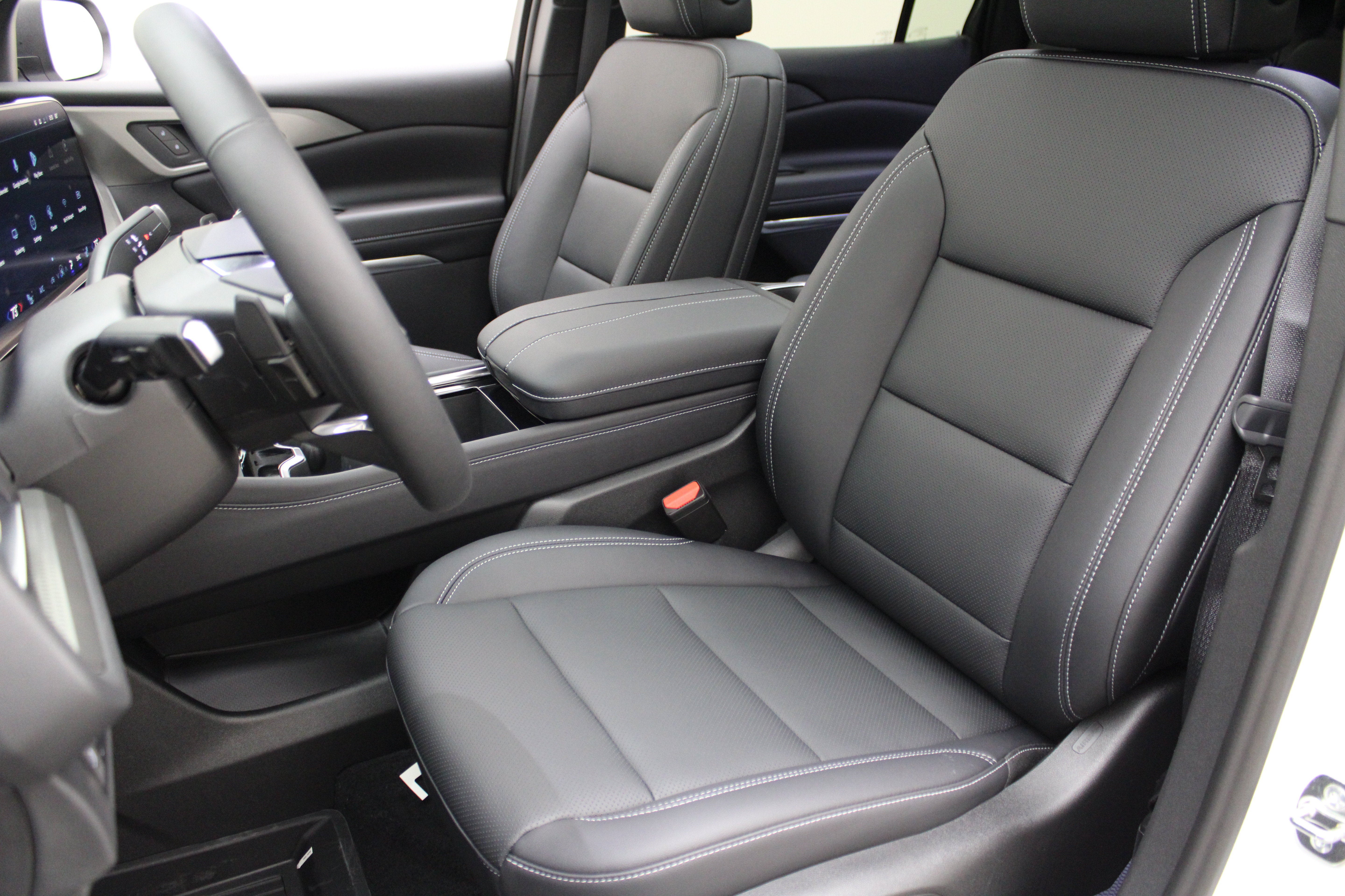 2027 Chevrolet Traverse AWD LT