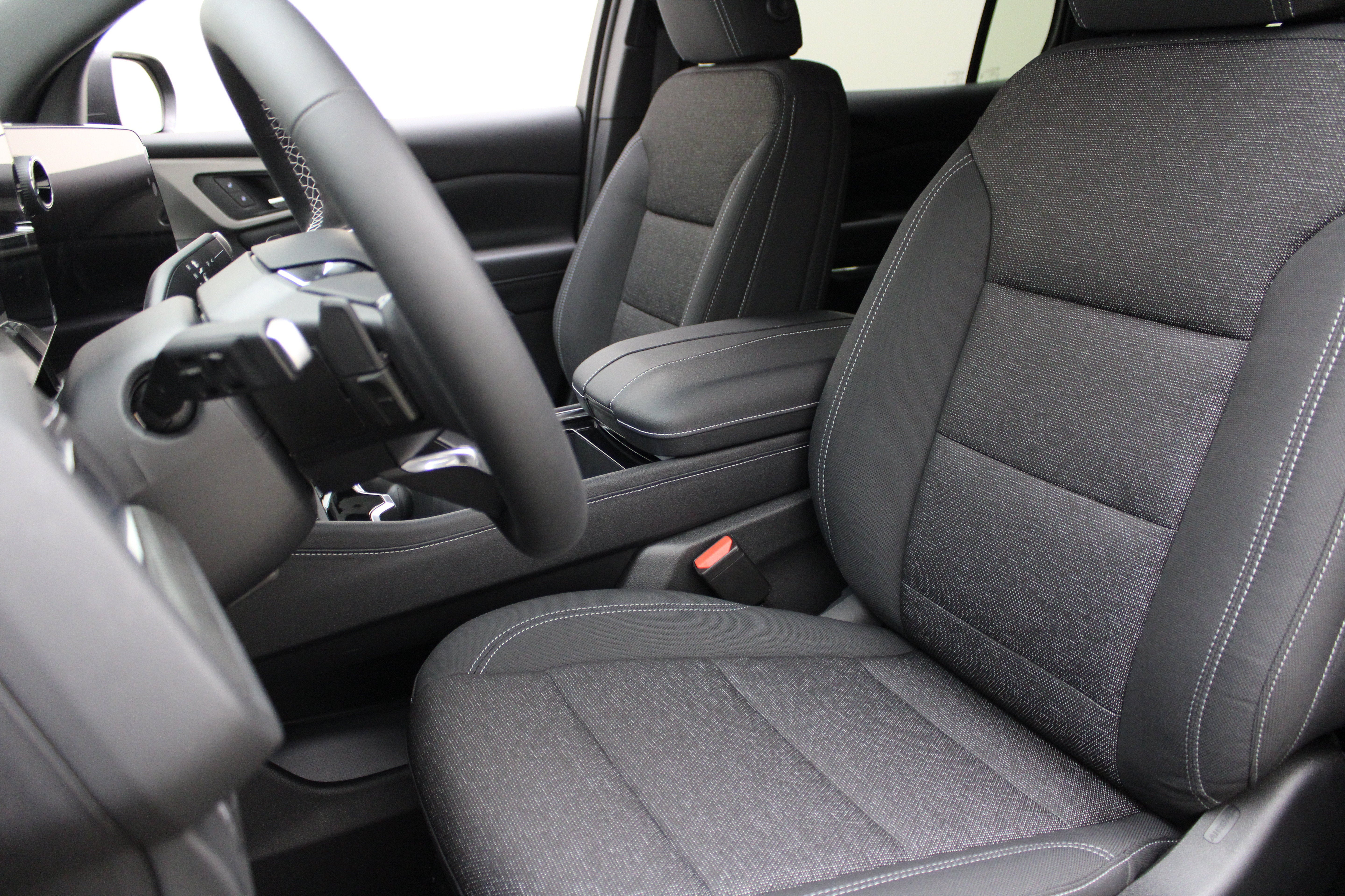 2027 Chevrolet Traverse AWD LT
