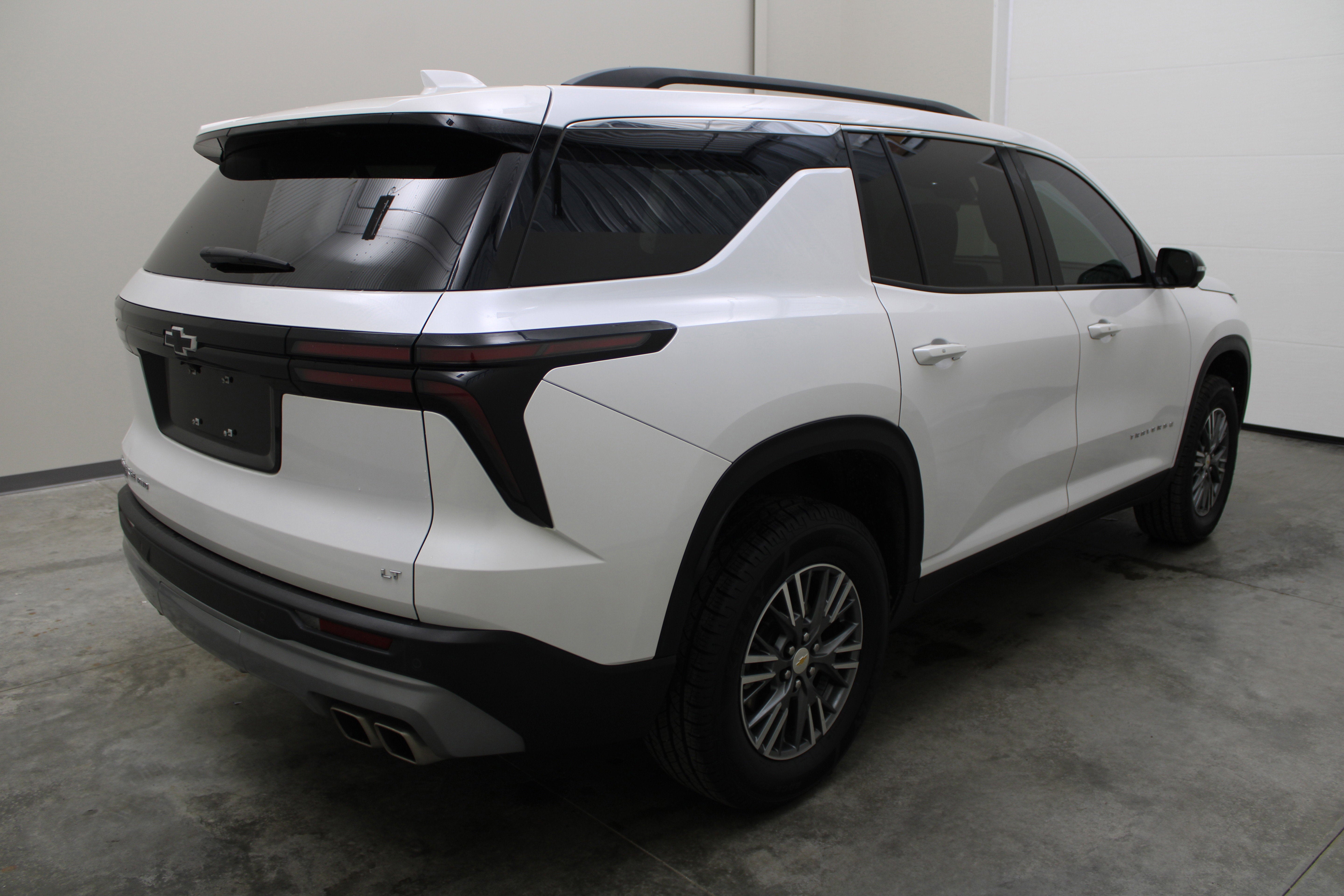 2024 Chevrolet Traverse AWD LT