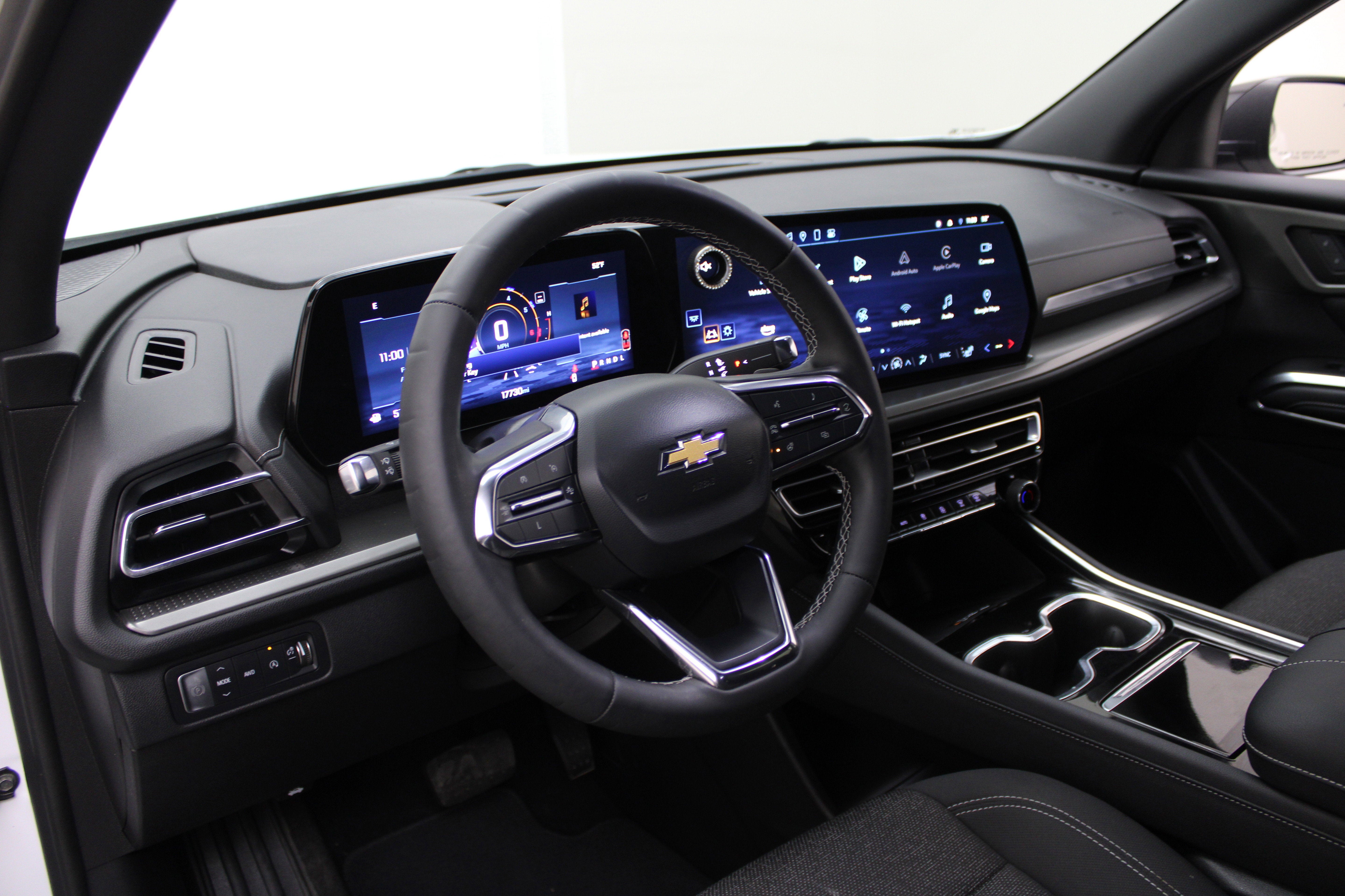 2024 Chevrolet Traverse AWD LT