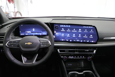 2027 Chevrolet Traverse AWD LT