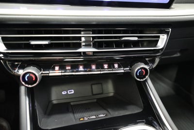 2027 Chevrolet Traverse AWD LT