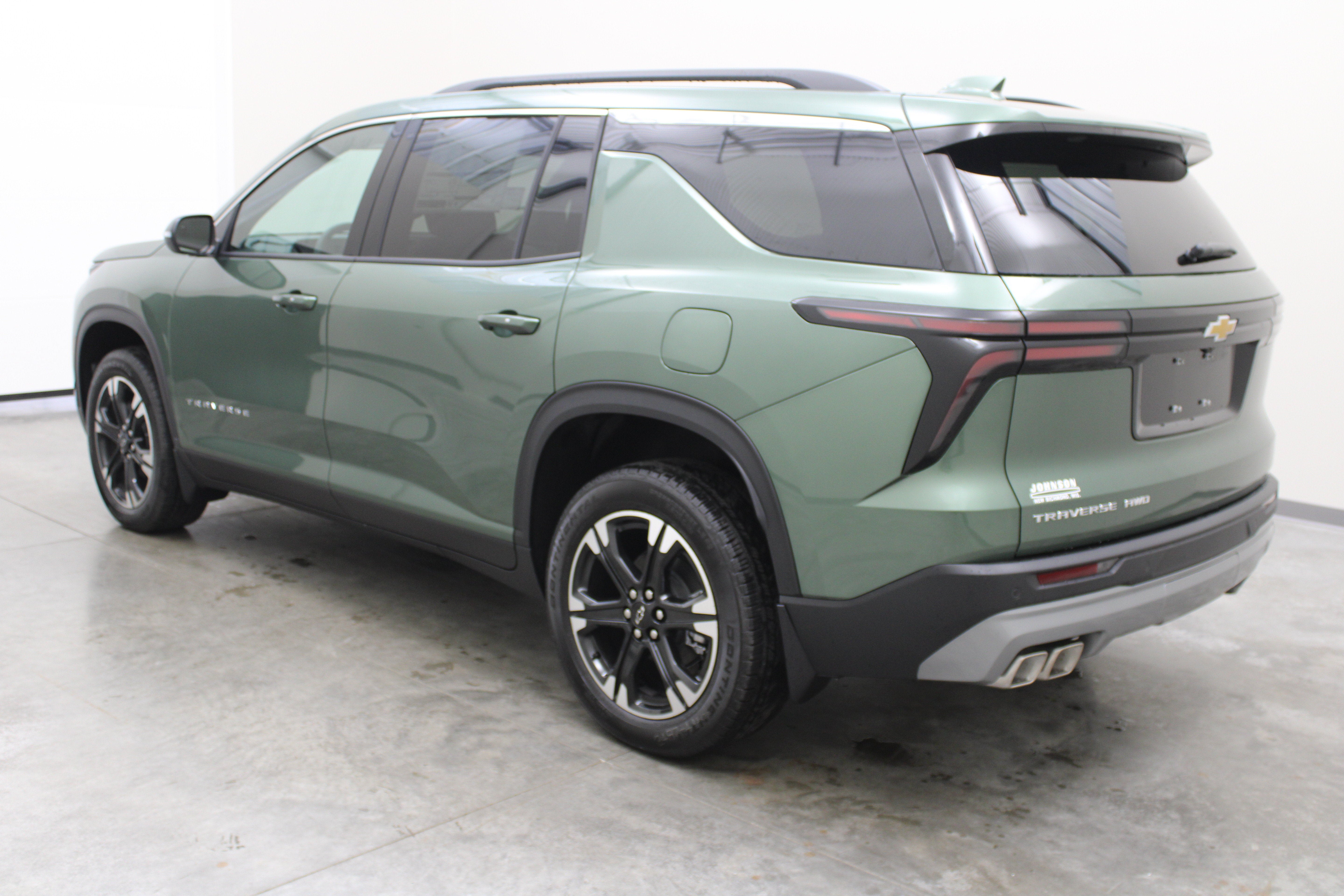 2027 Chevrolet Traverse AWD LT