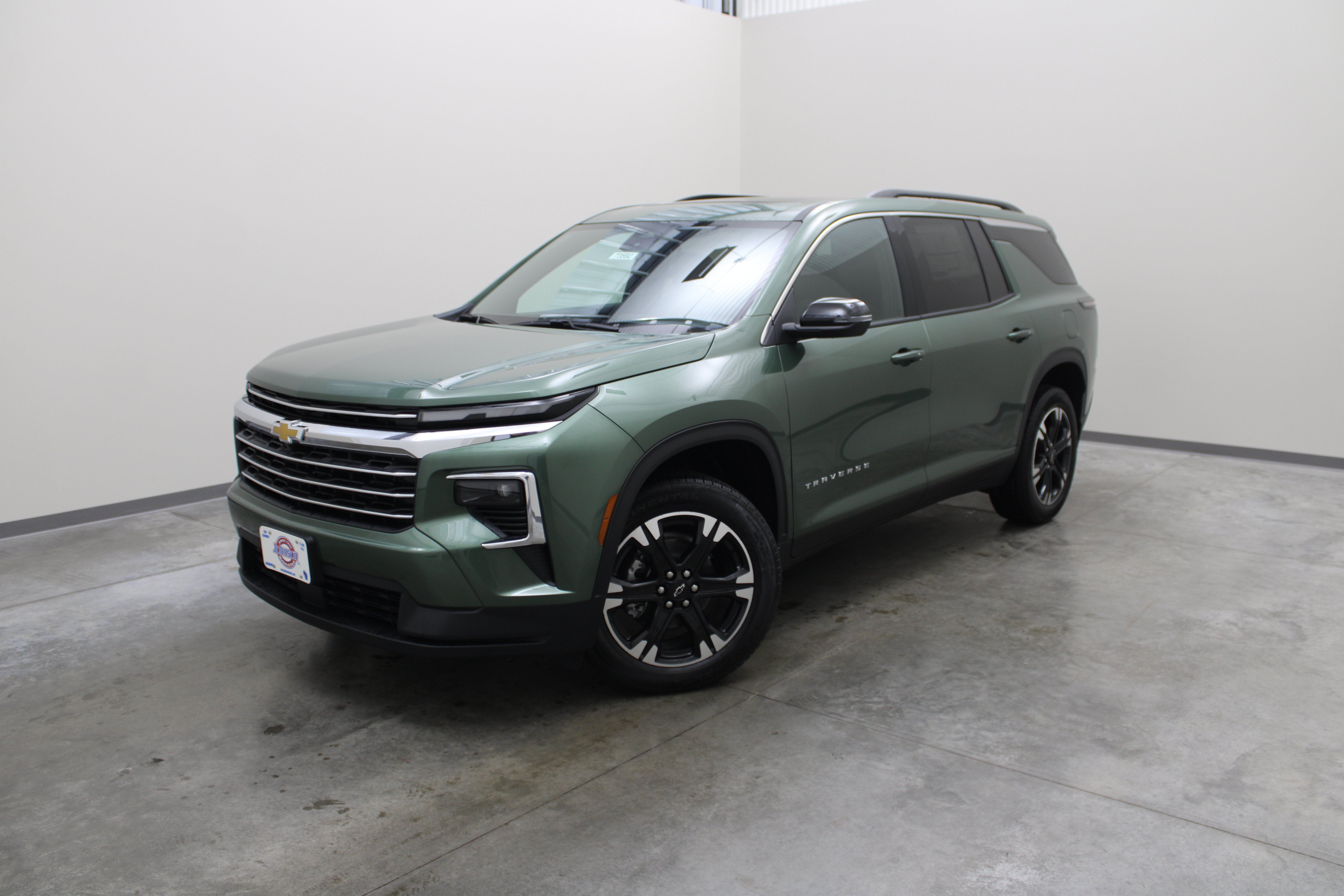 2027 Chevrolet Traverse AWD LT