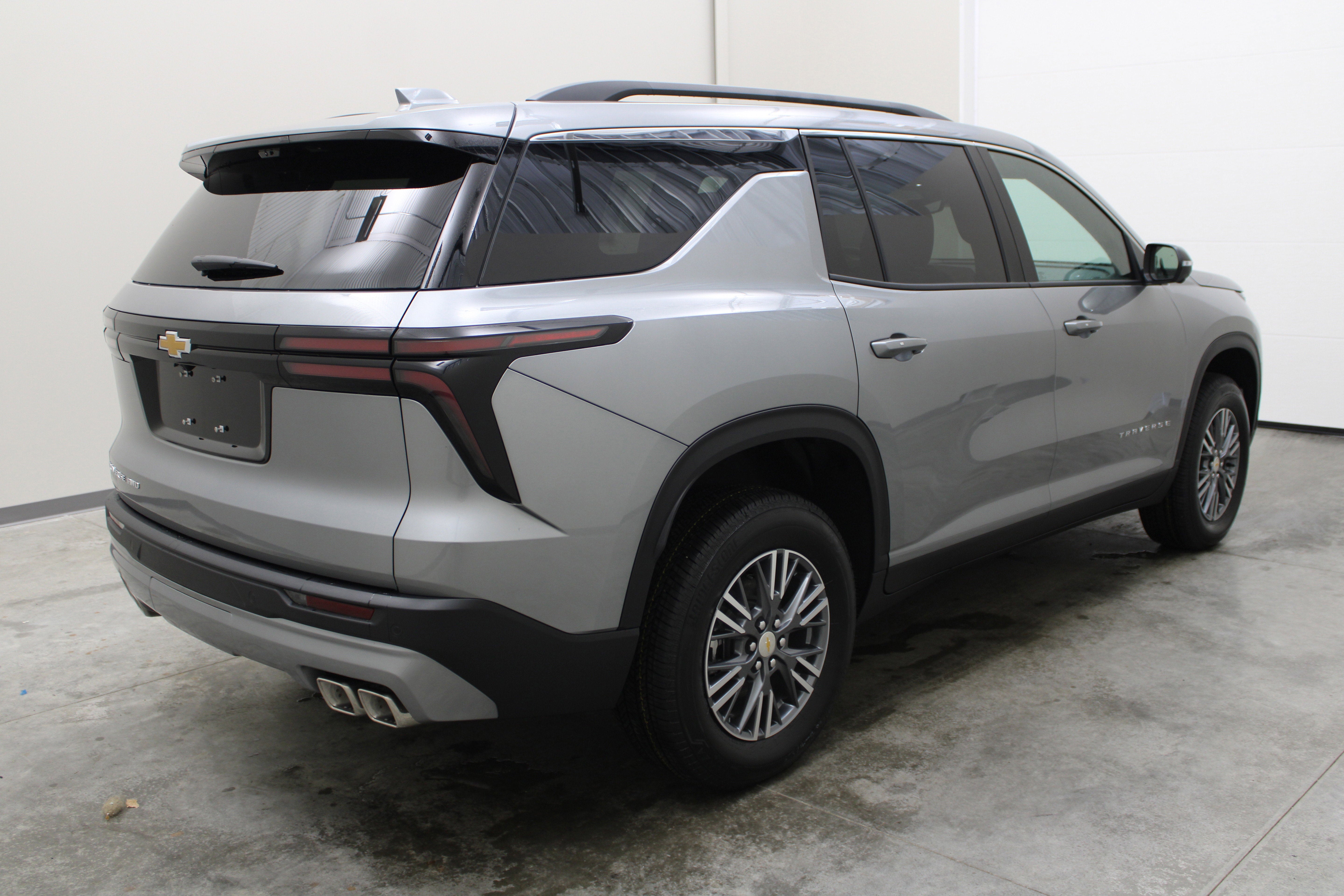 2026 Chevrolet Traverse AWD LT