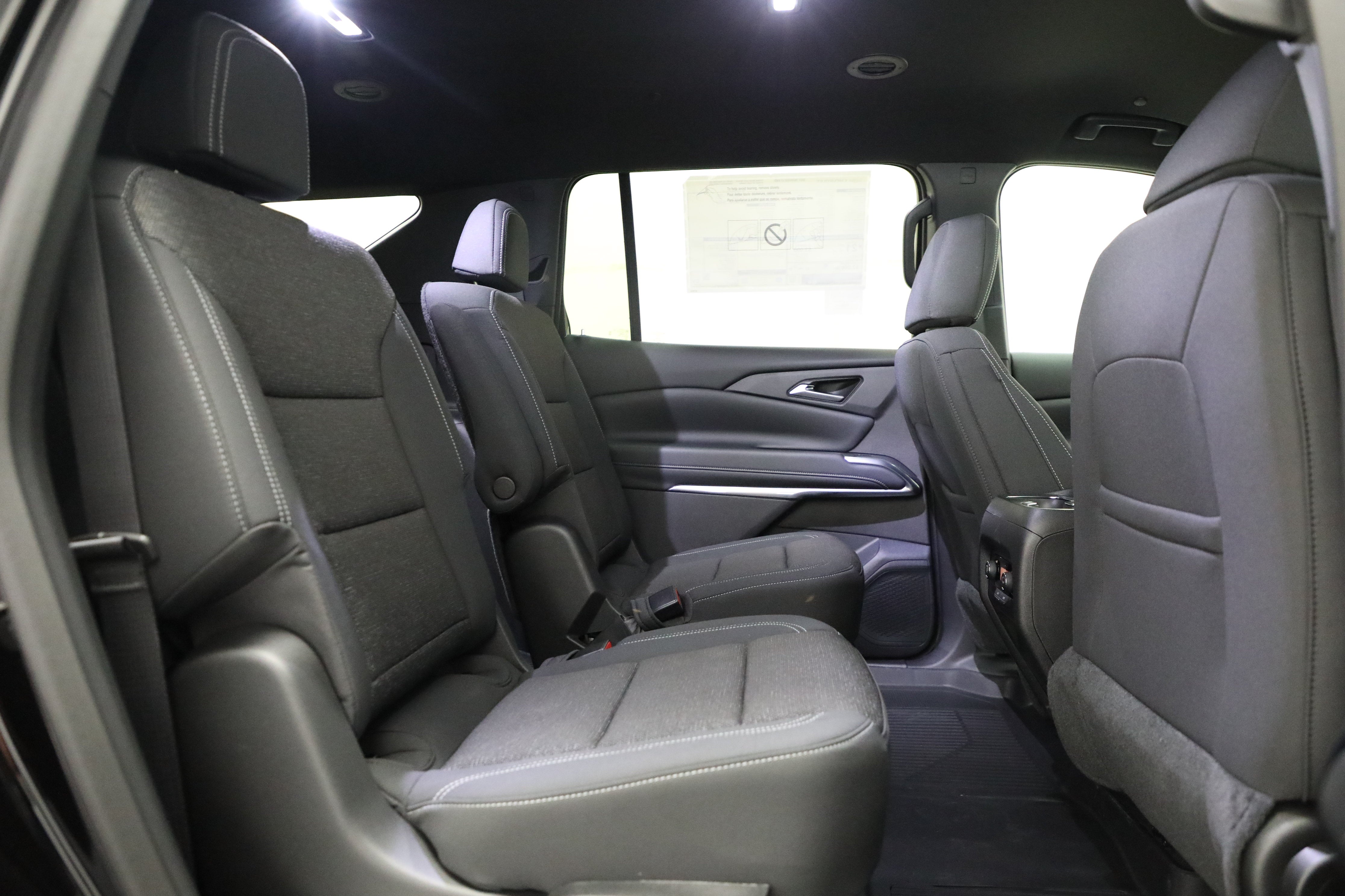 2027 Chevrolet Traverse AWD LT
