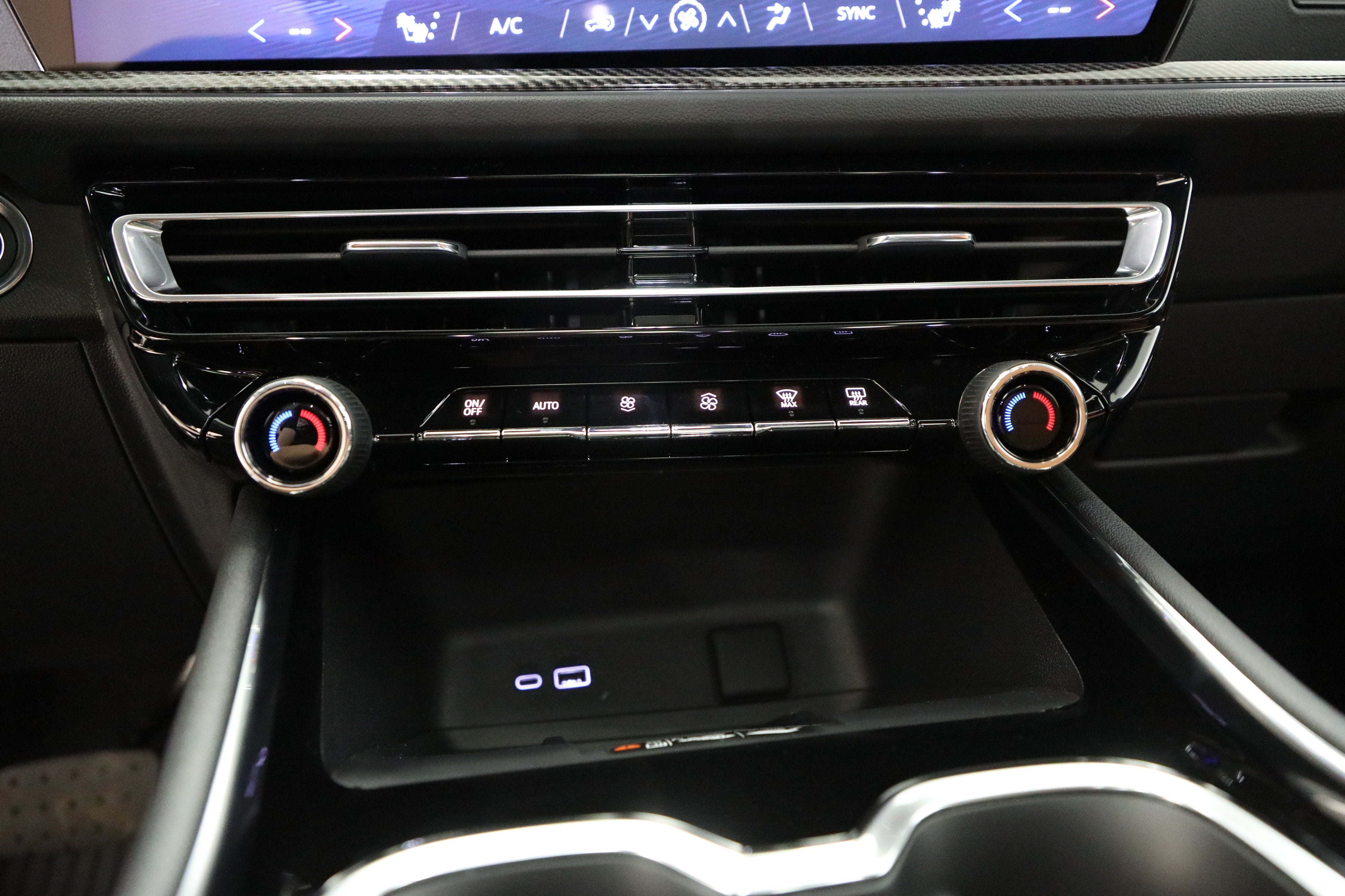 2027 Chevrolet Traverse AWD Z71