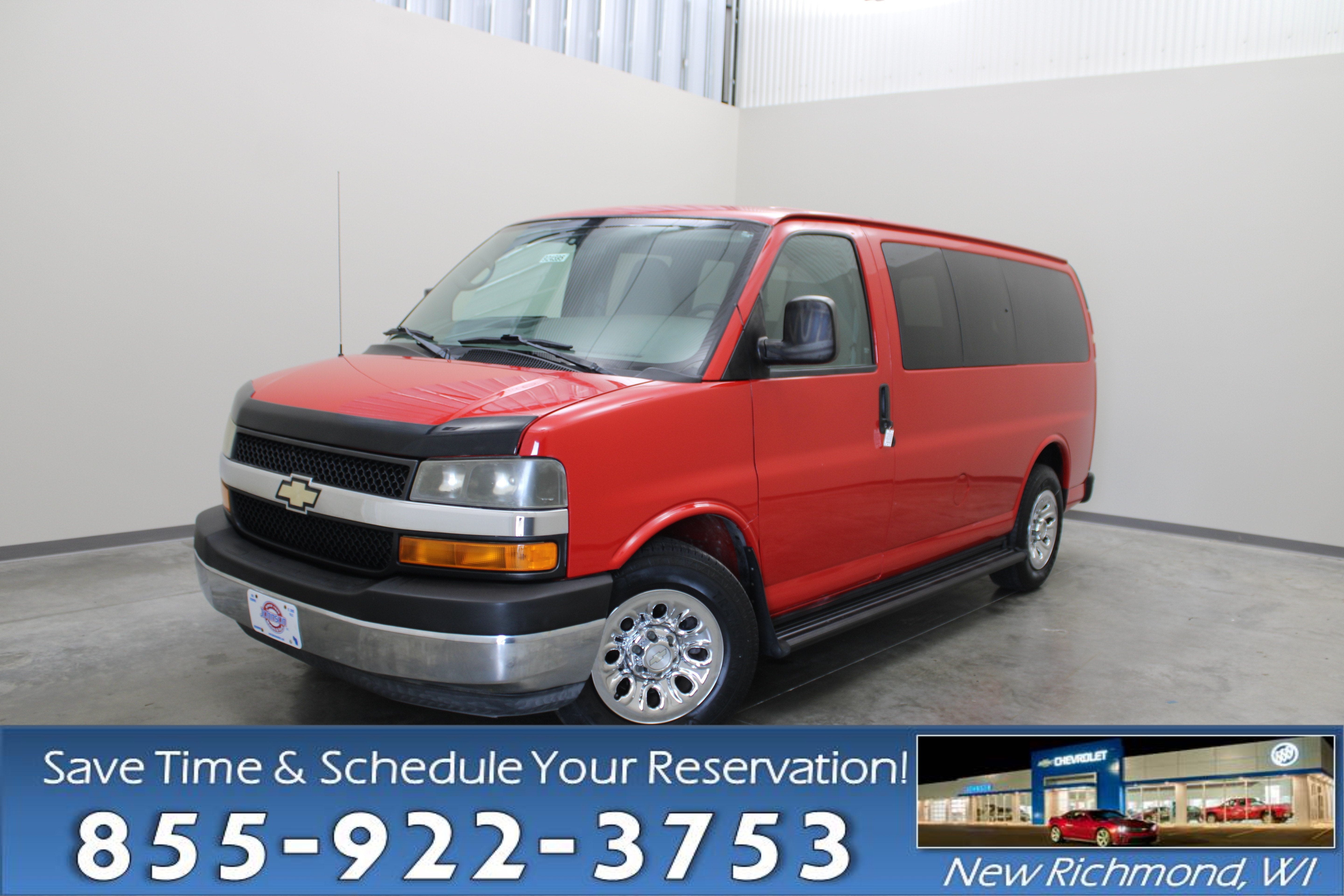2011 Chevrolet Express Passenger 1LT