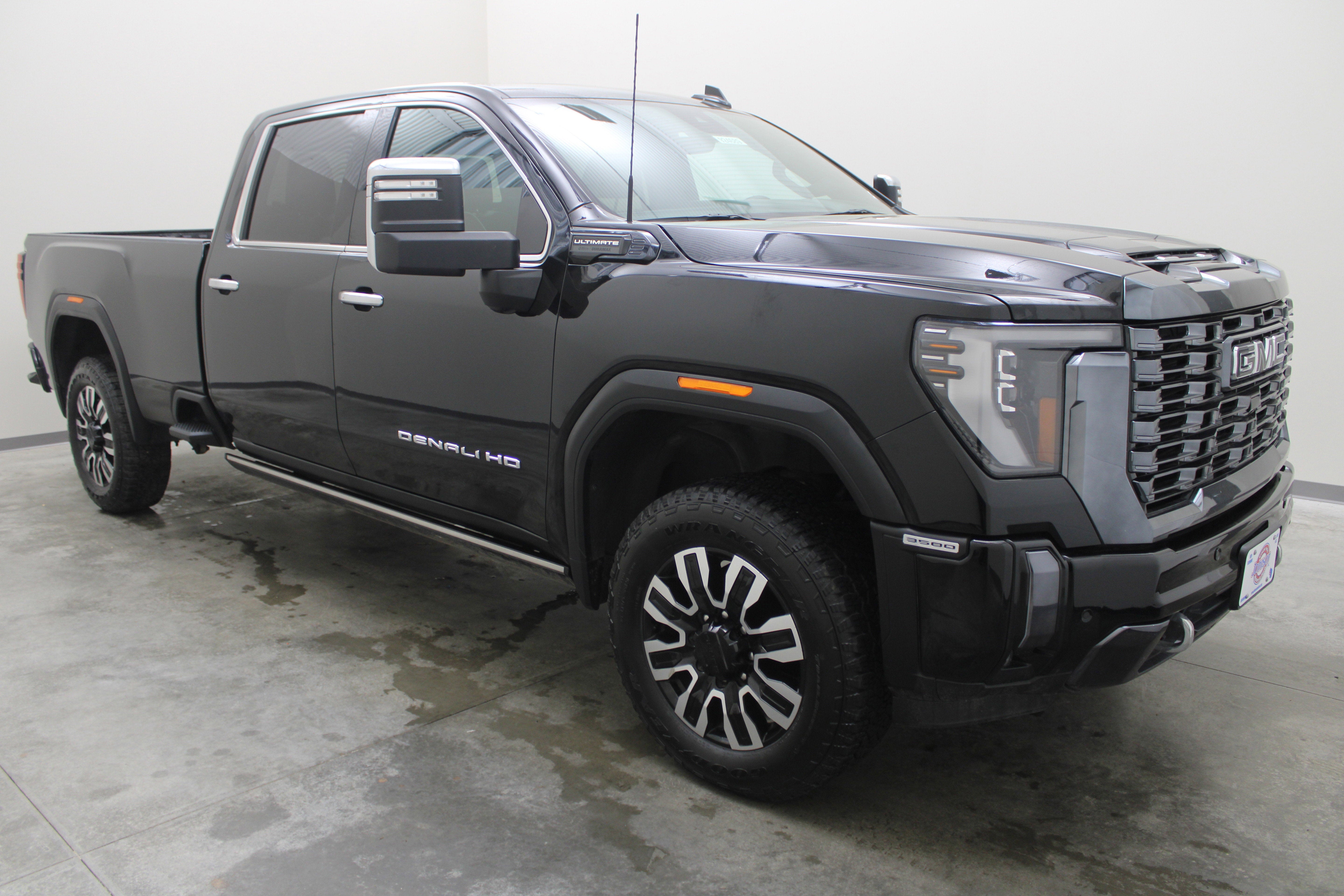 2024 GMC Sierra 3500 HD Denali Ultimate
