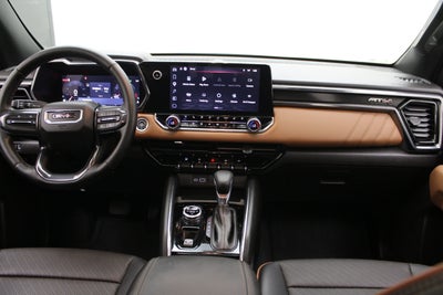 2025 GMC Canyon 4WD AT4