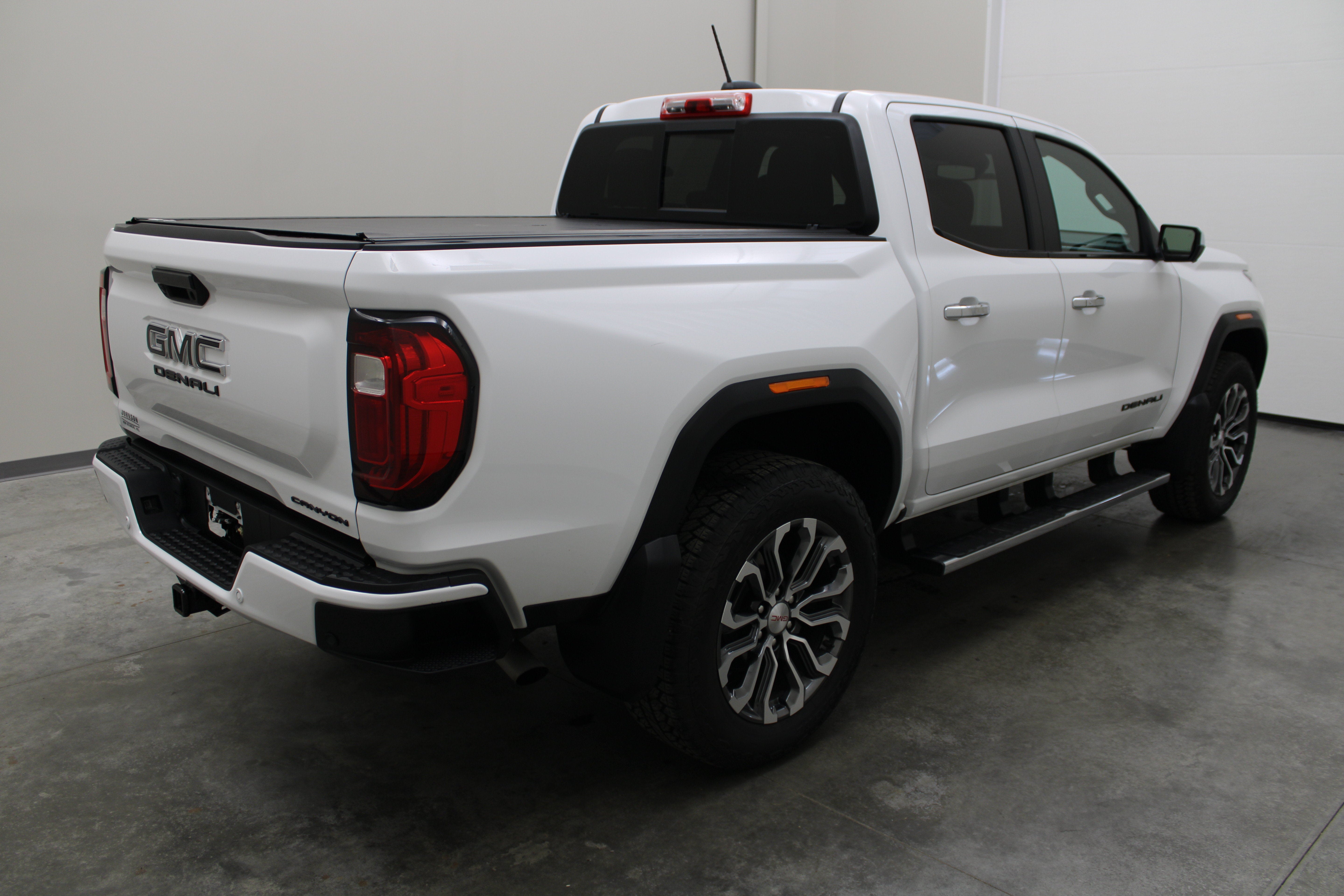 2024 GMC Canyon 4WD Denali