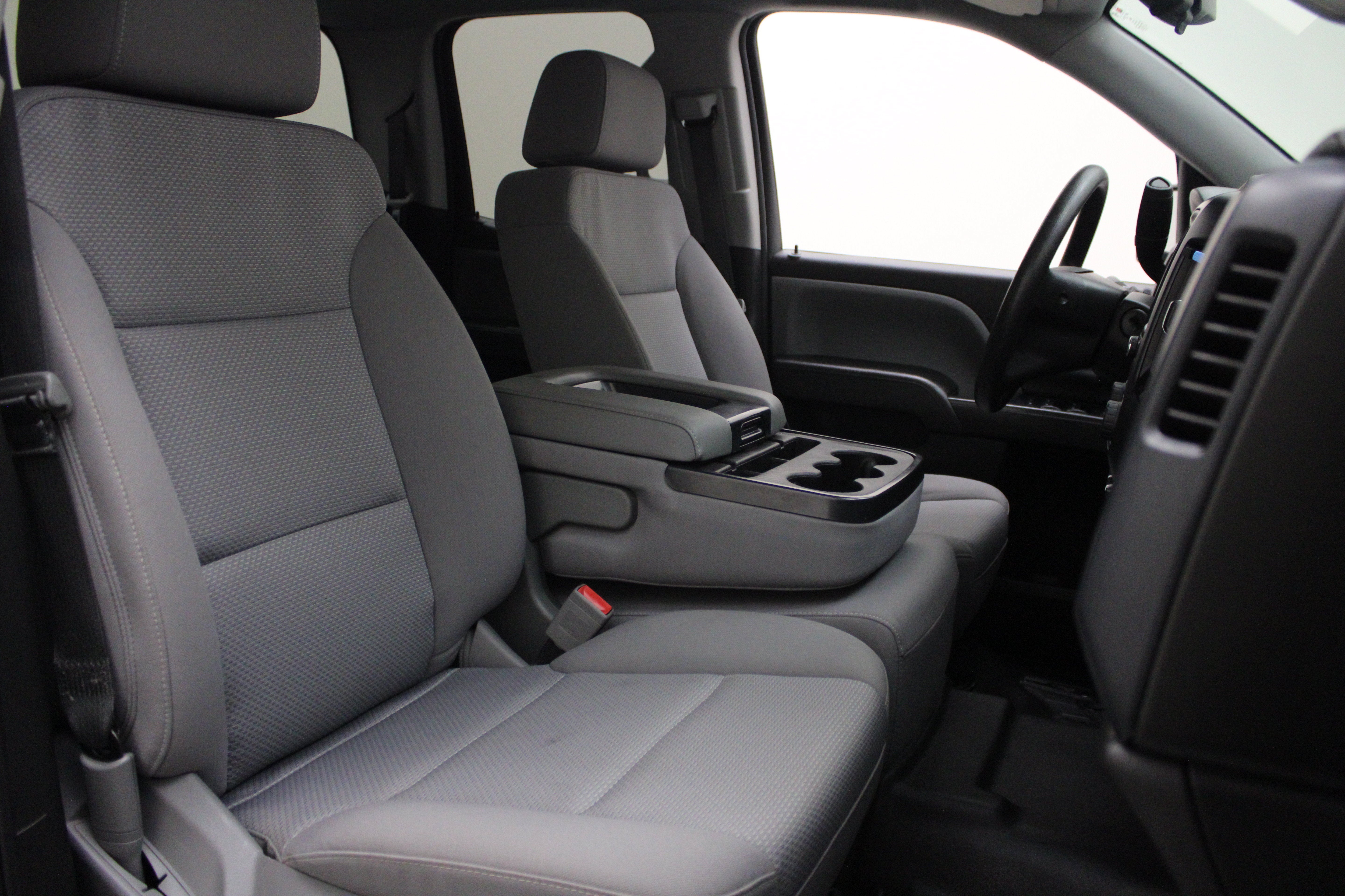 2018 GMC Sierra 1500 4WD Double Cab 143.5"
