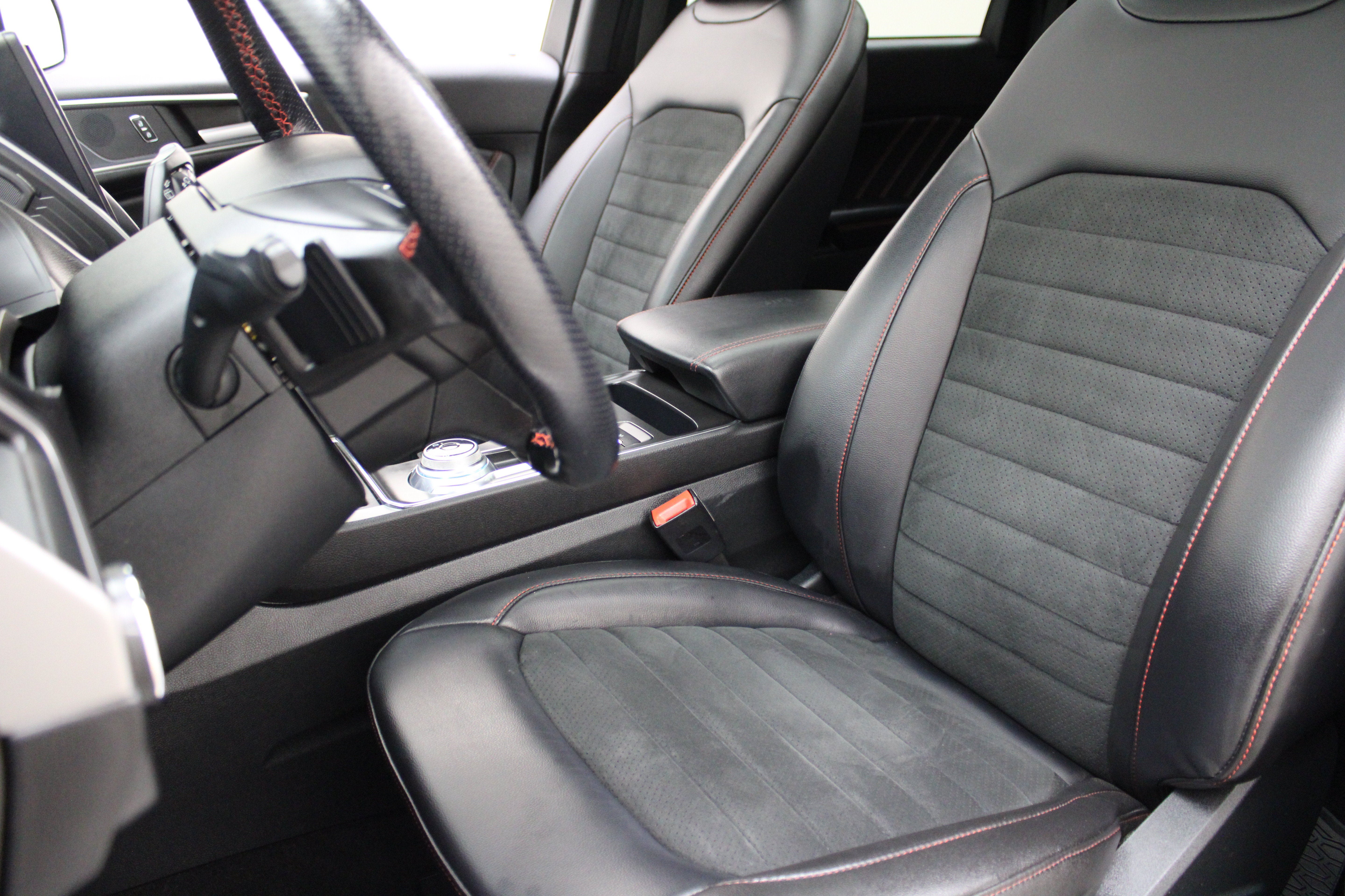 2022 Ford Edge ST-Line