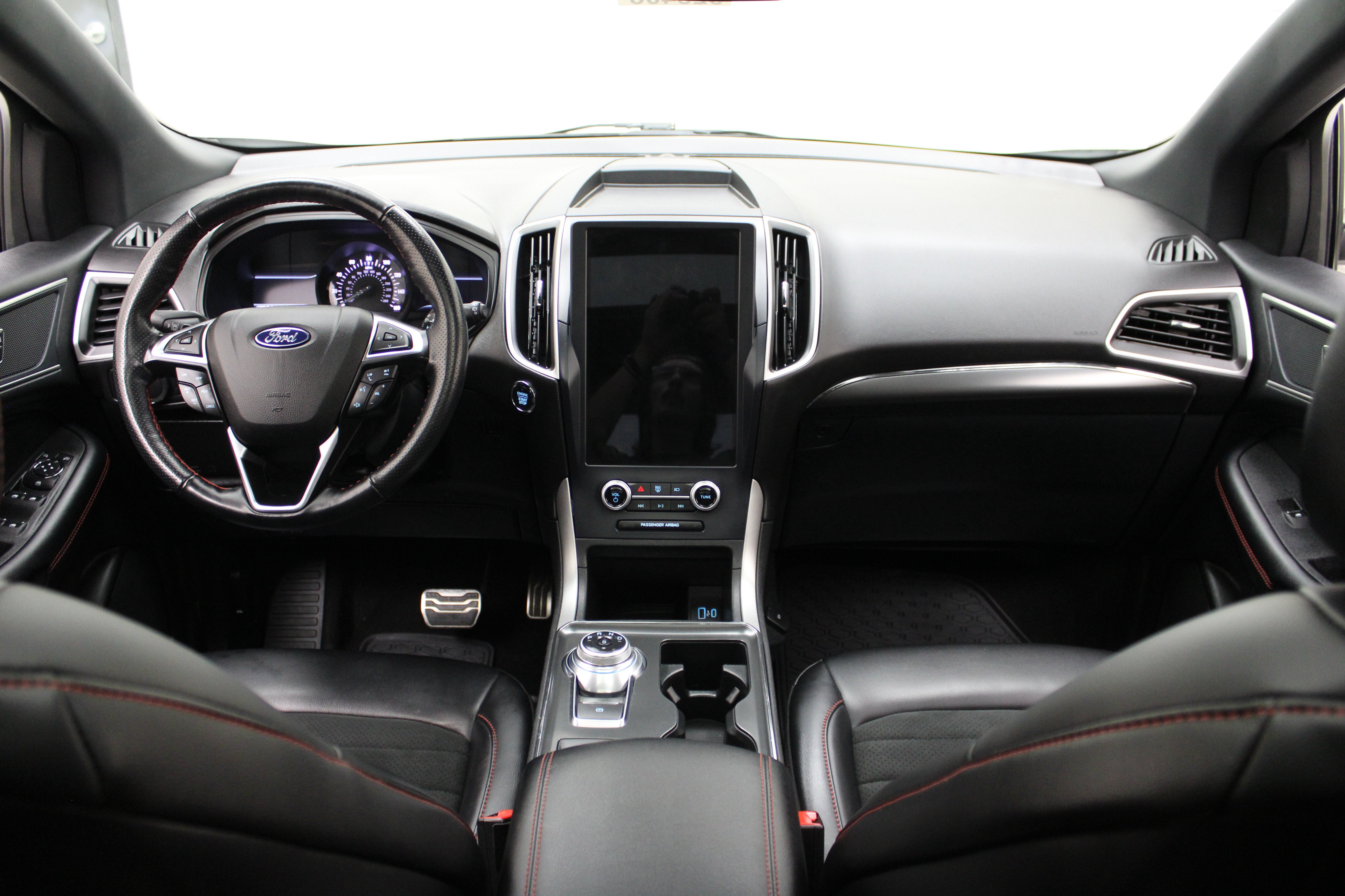 2022 Ford Edge ST-Line
